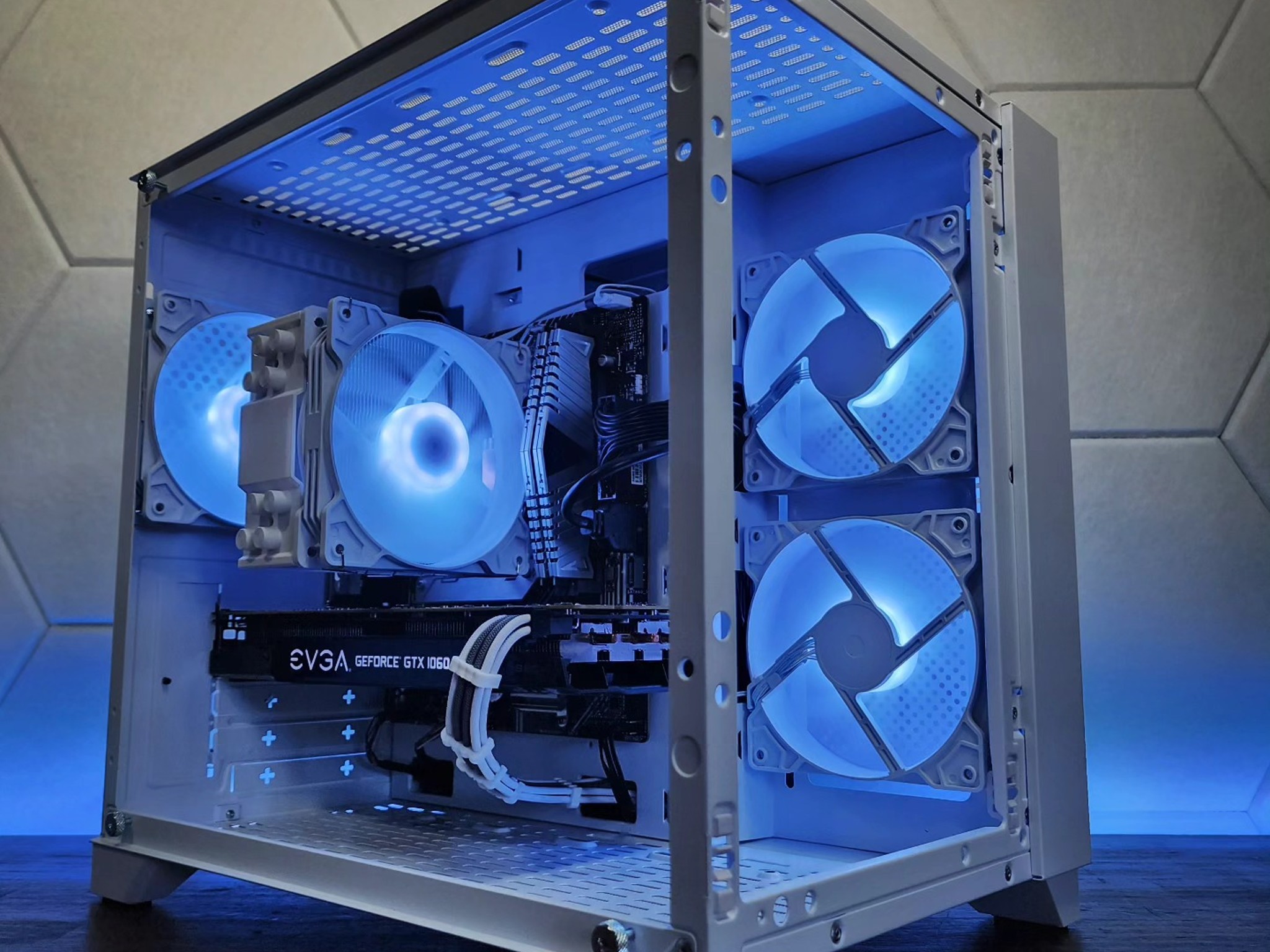 💙🤍💙 EVGA GeForce GTX 1060 // Intel Core i3 10105F // XPG Z1 16GB 3200MHz