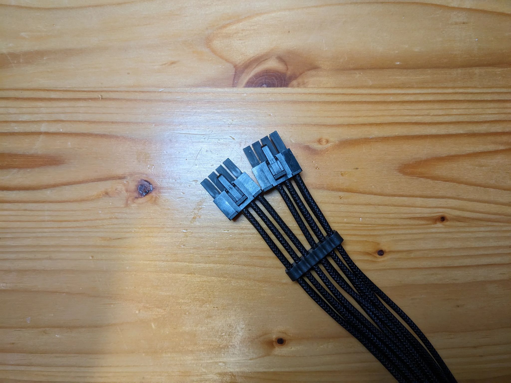 90 degree 12VHPWR adapter for Corsair power supplies