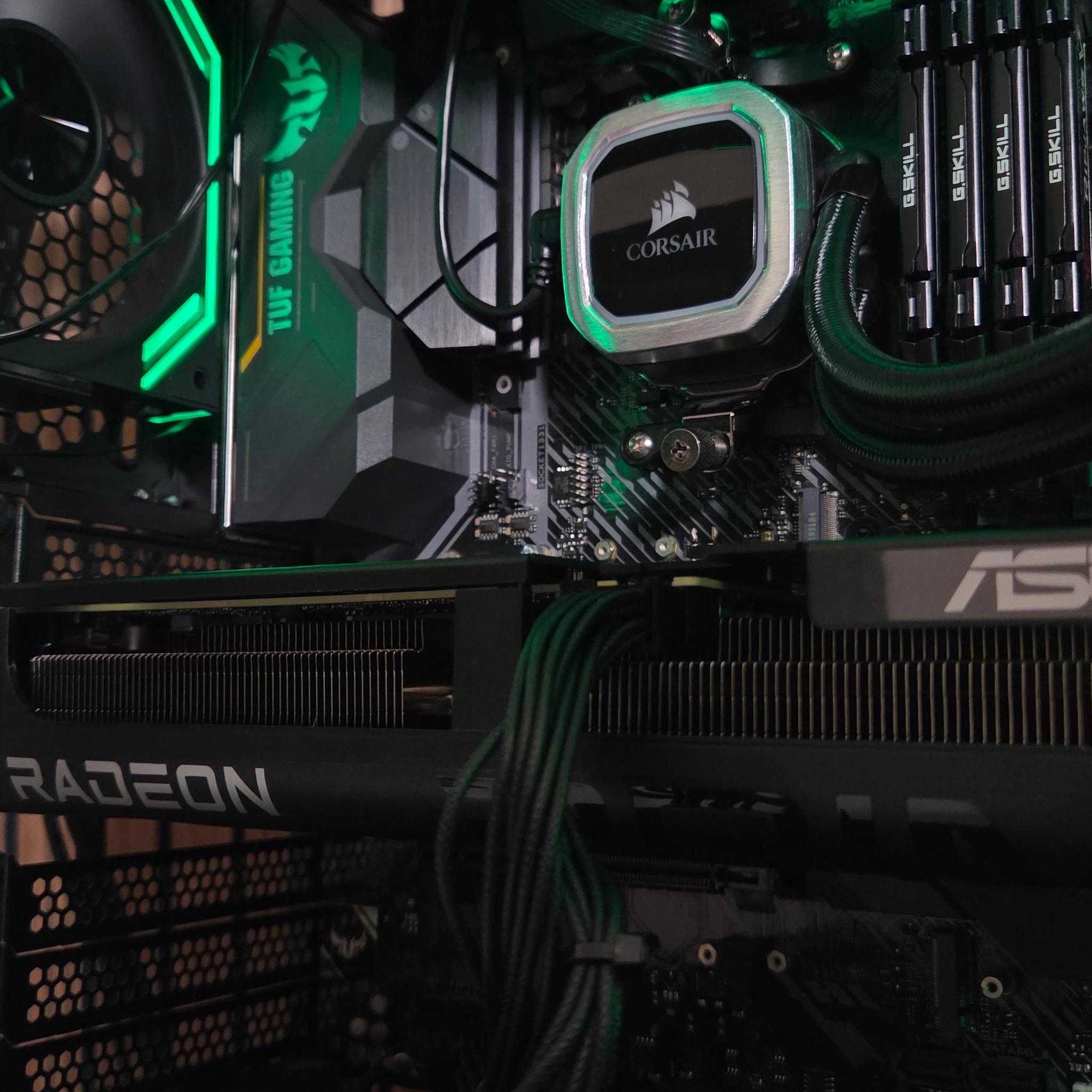 TEAM RED 1440P | RX 9060XT 16 GB | Ryzen7  5800X  | 32GB Ram | NVME | Win 11 | Liquid Cooled