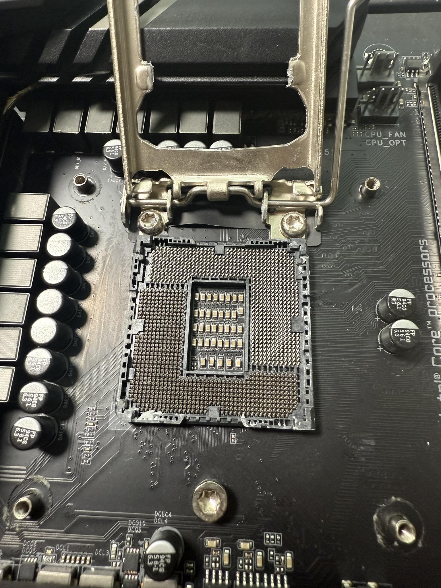 Gigabyte Z390 Aorus Pro WiFi w/i5 9600K