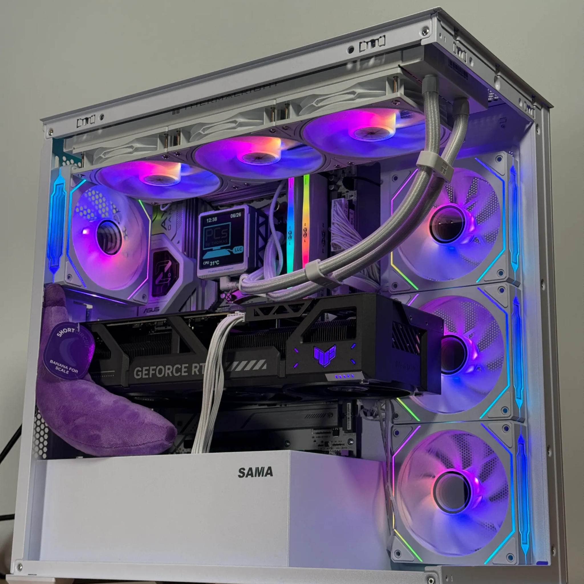 Ryzen 9800x3d RTX 5080 White Gaming PC