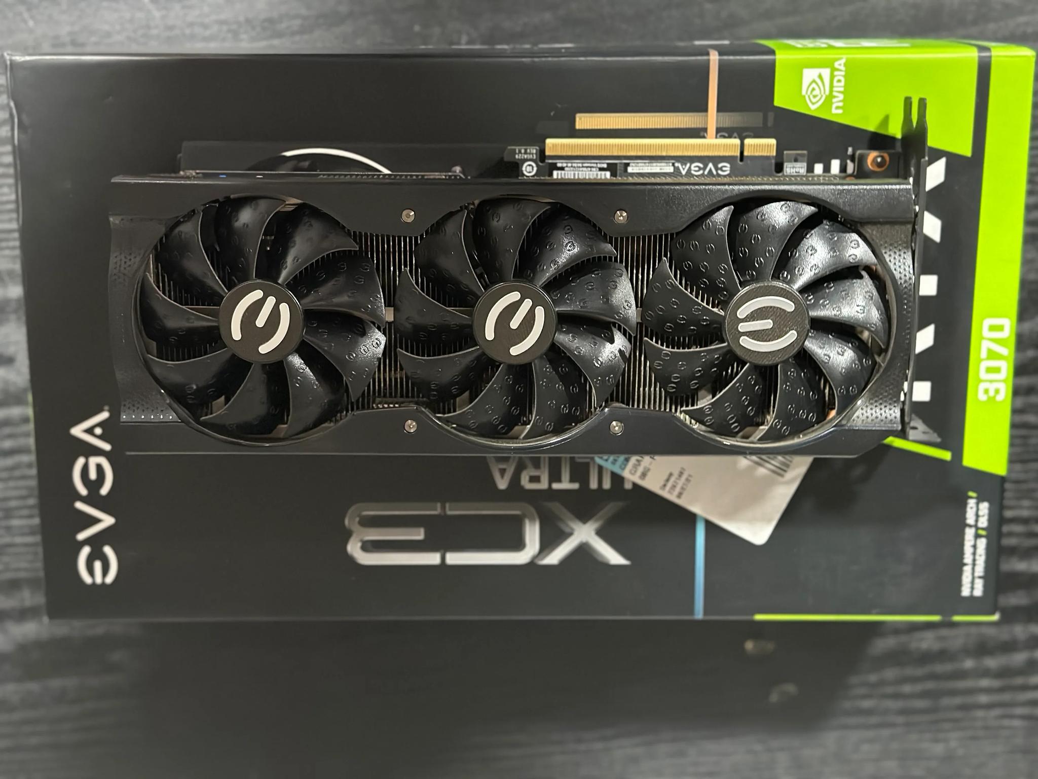 EVGA GeForce RTX 3070 XC3 ULTRA GAMING Video Card, 8GB GDDR6, iCX3 Cooling, ARGB LED Metal Backplate