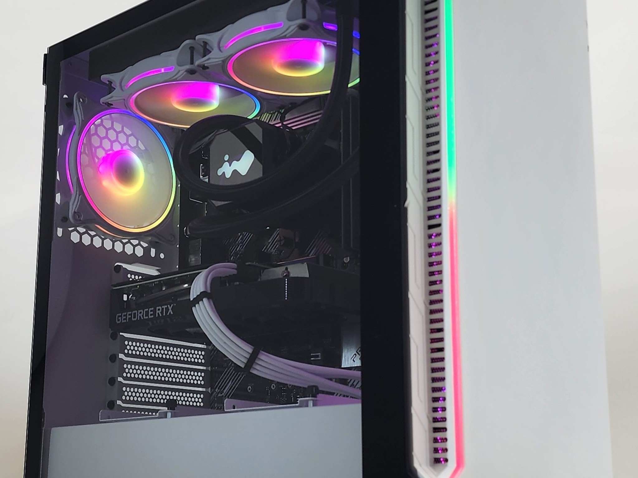 Gaming PC Ryzen 7 5700X 16GB RAM 1TB SSD RTX 3070 8GB Windows 11 Computer