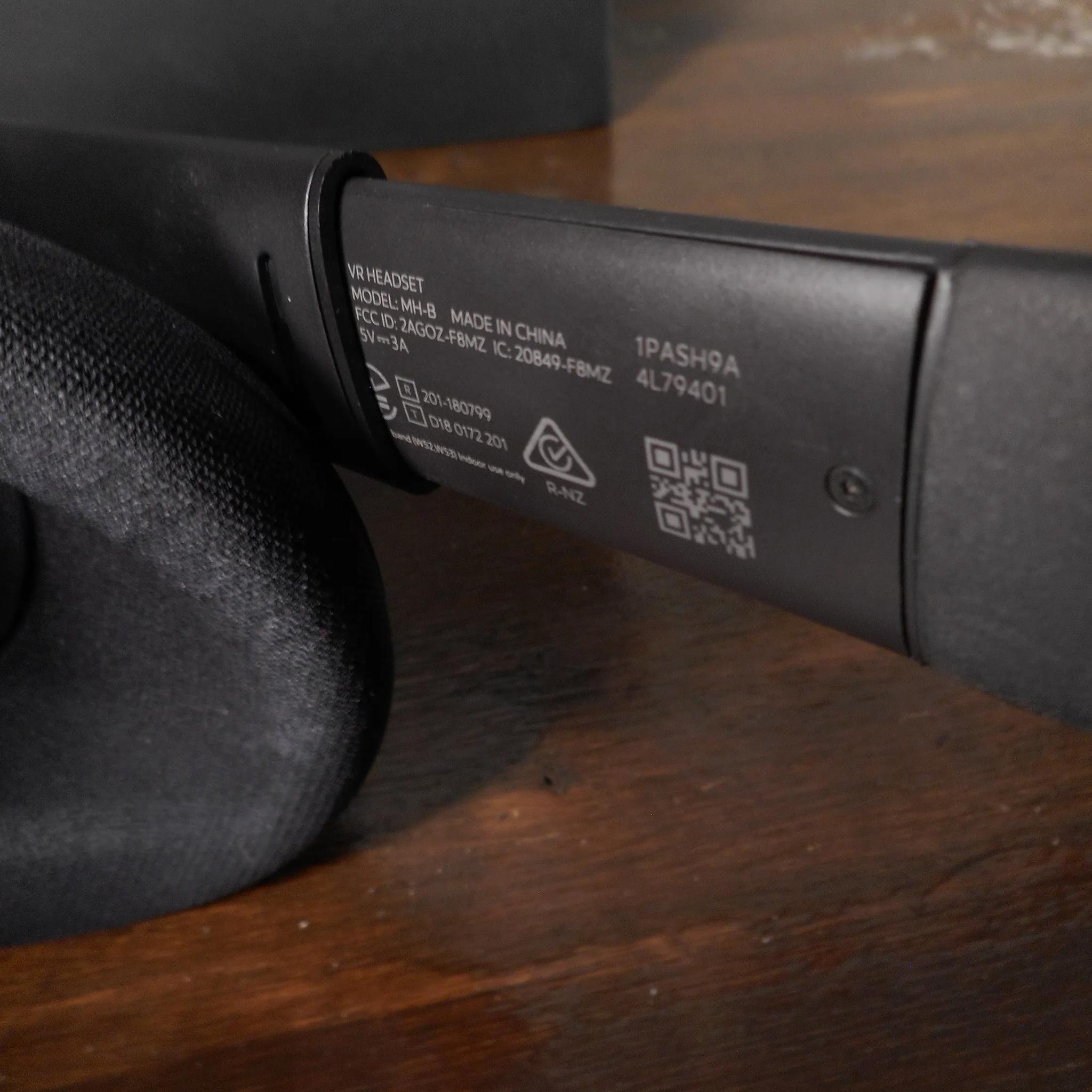 Oculus Quest 1 64gb + Link Cable