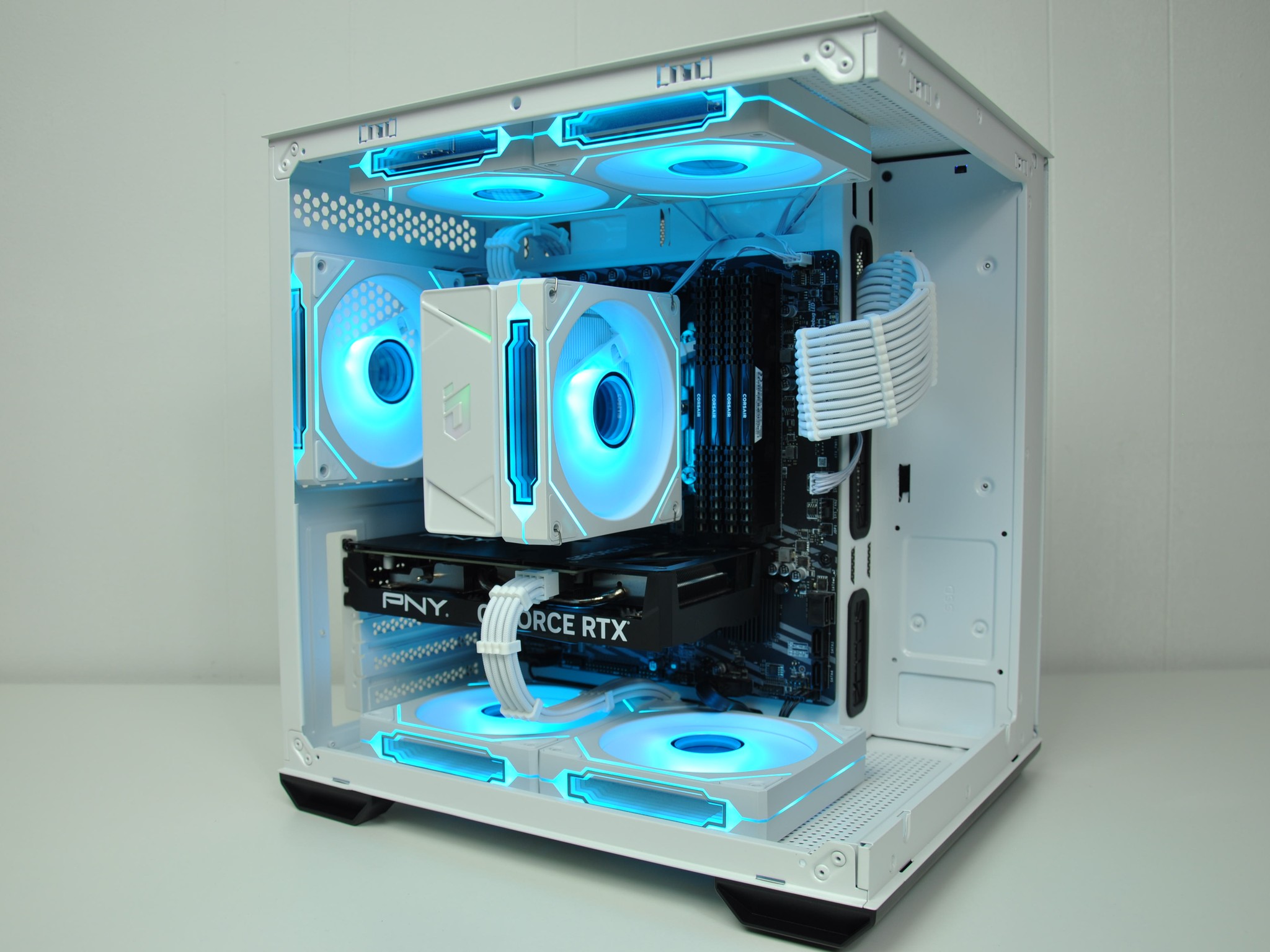 BLACK FRIDAY | RTX 4060 8GB | INTEL CORE I5 | 16GB RAM | 512GB SSD