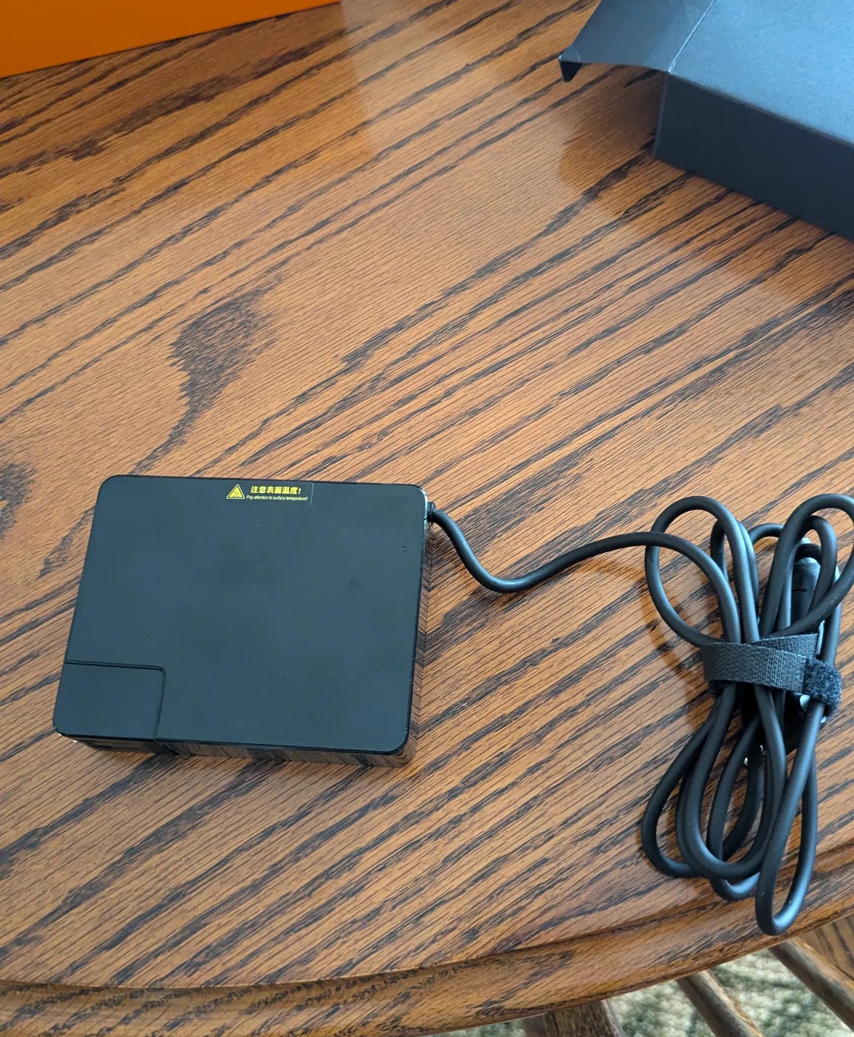 Onexgpu 7600 xt m egpu