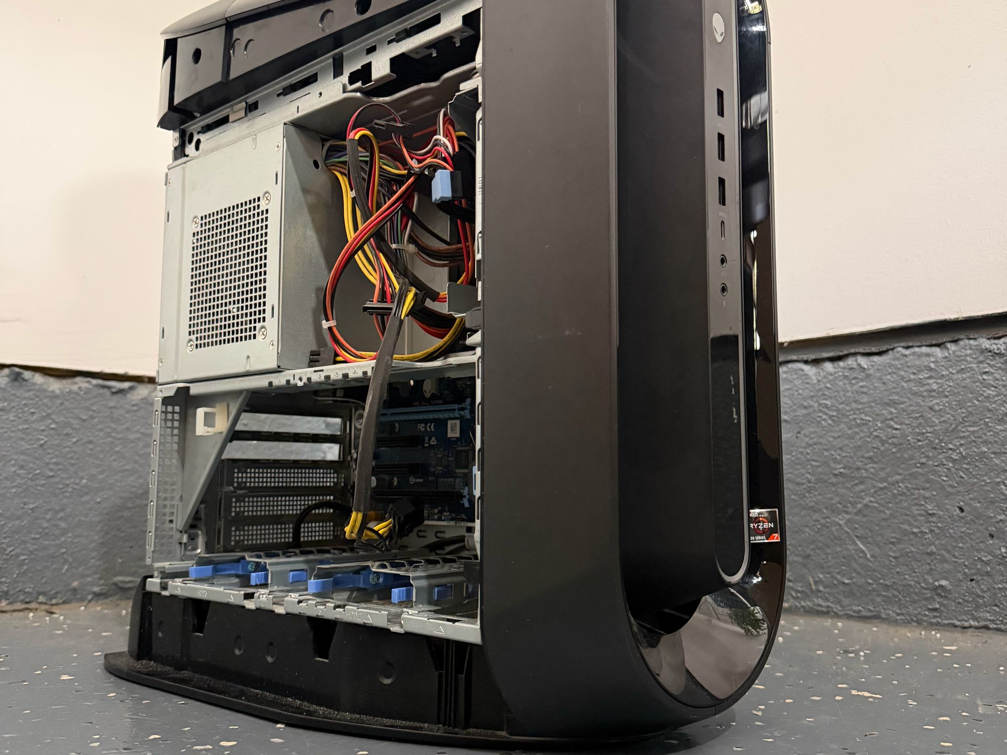 Alienware AM4 Motherboard+Cooler+PSU+Case Combo Free Shipping