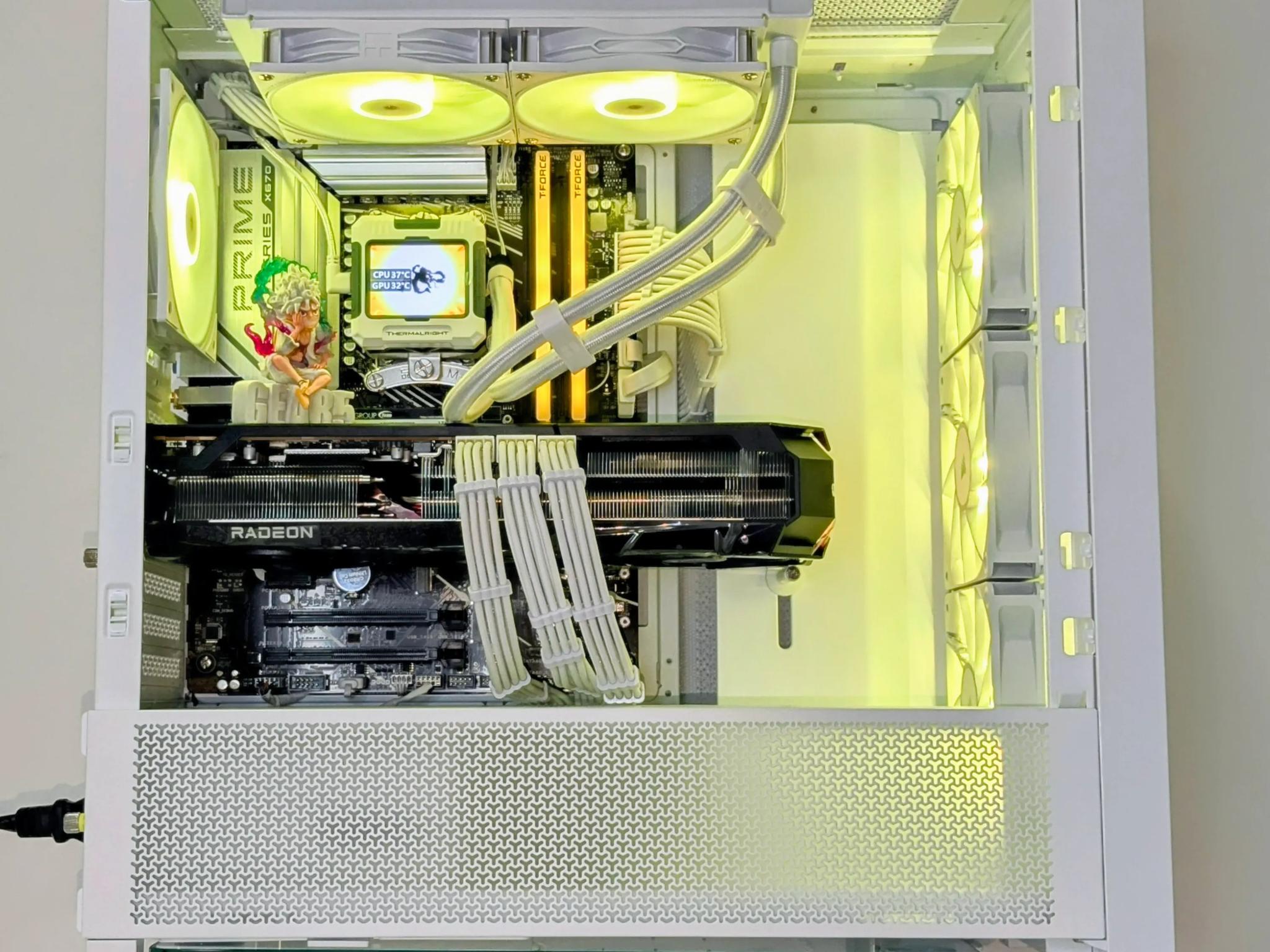 ⚪️Luffy Gear 5☀️⚪RX9700XT(Red Devil😈 edition)⚪Ryzen 7 7800X3D⚪64GB DDR5 RAM⚪2TB NVMe SSD⚪Windows 11