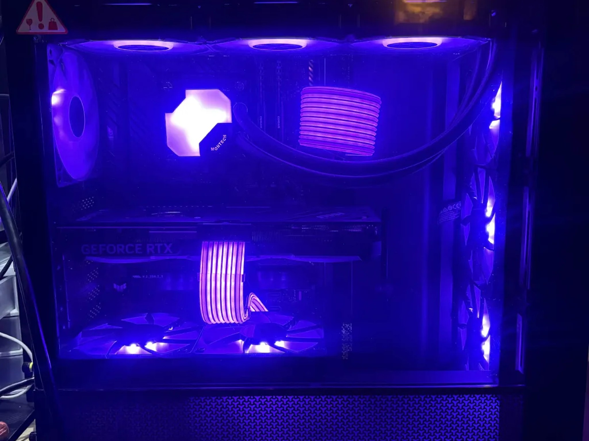 Black Cat Customs Nightfang – RTX 4070 SUPER – Intel i7-11700 – 32GB RAM – 1TB NVMe