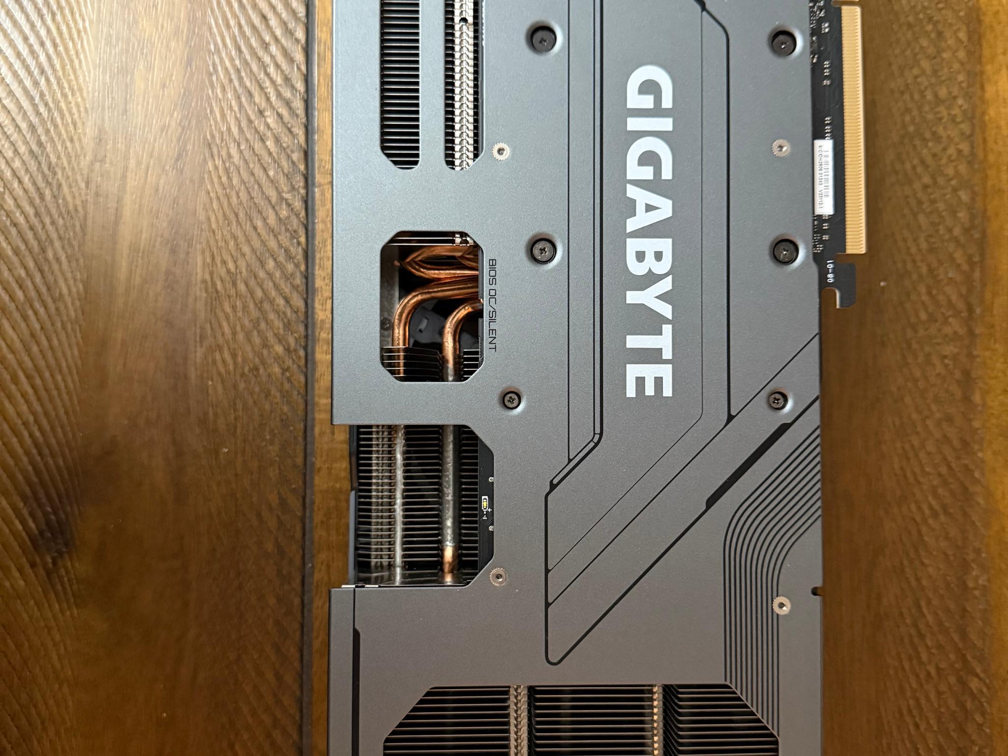 Gigabyte GAMING OC GeForce RTX 4080 SUPER