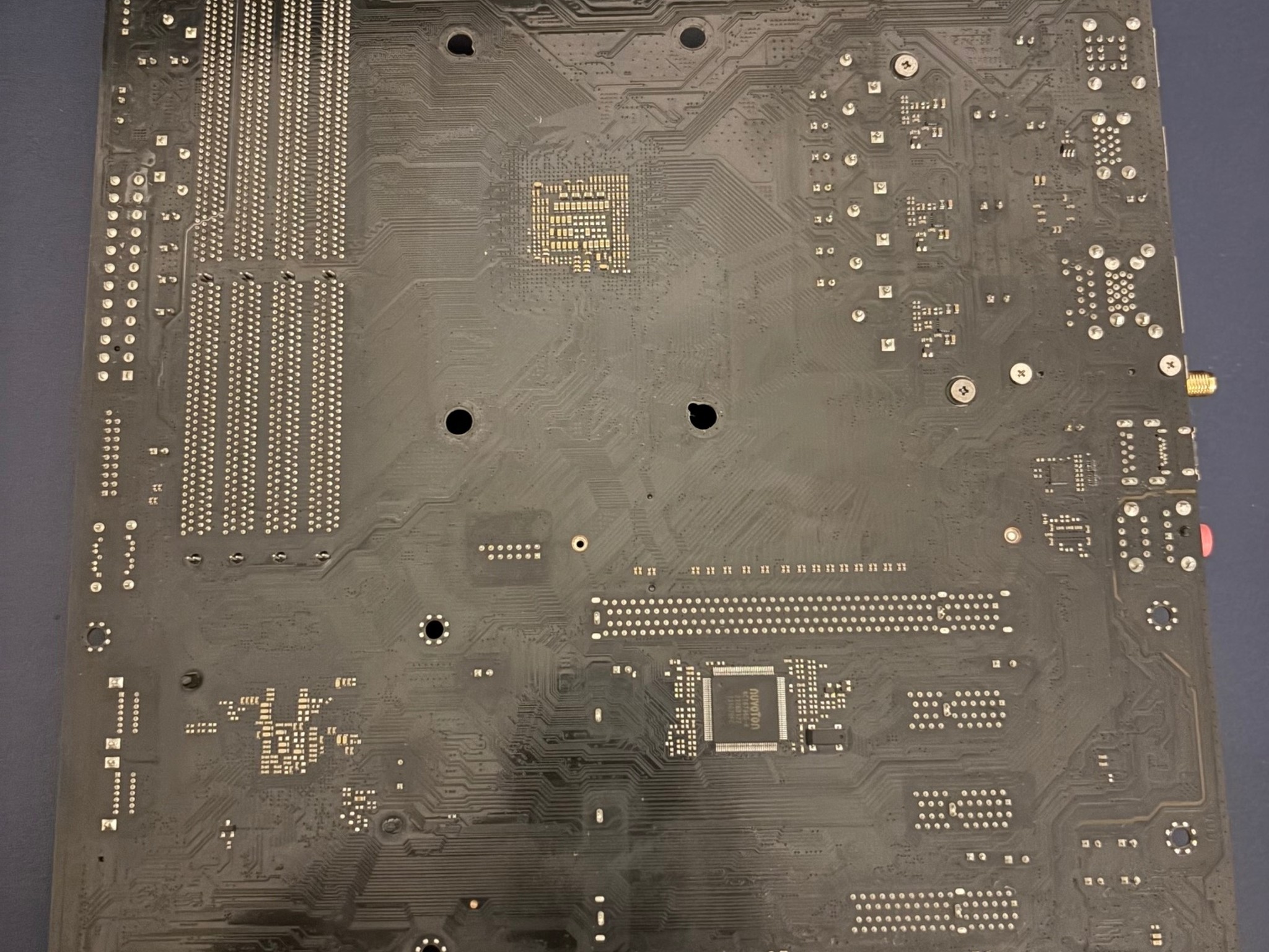 AMD Ryzen 7 5700 & BROKEN ASRock B550M-C