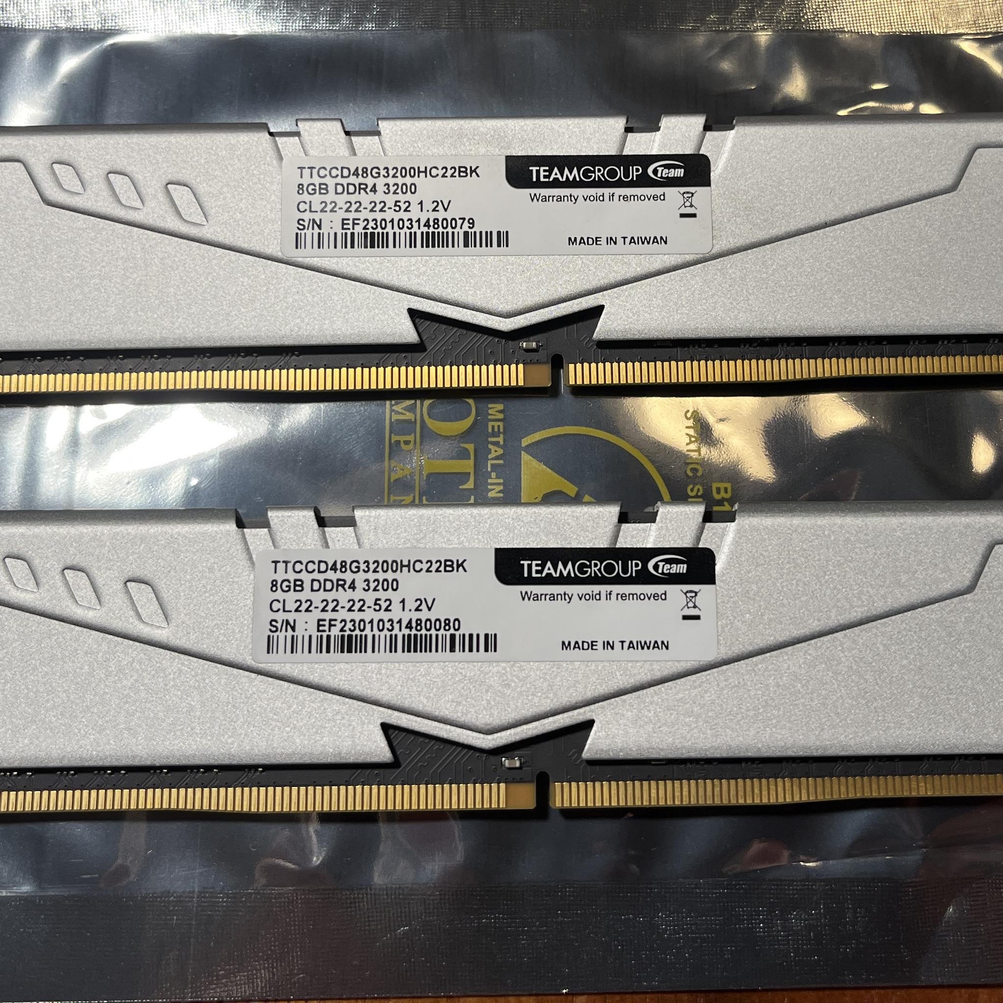 TeamGroup T-Create Classic 16GB (2x8GB) RAM DDR4 3200MHz TTCCD48G3200HC22BK RAM