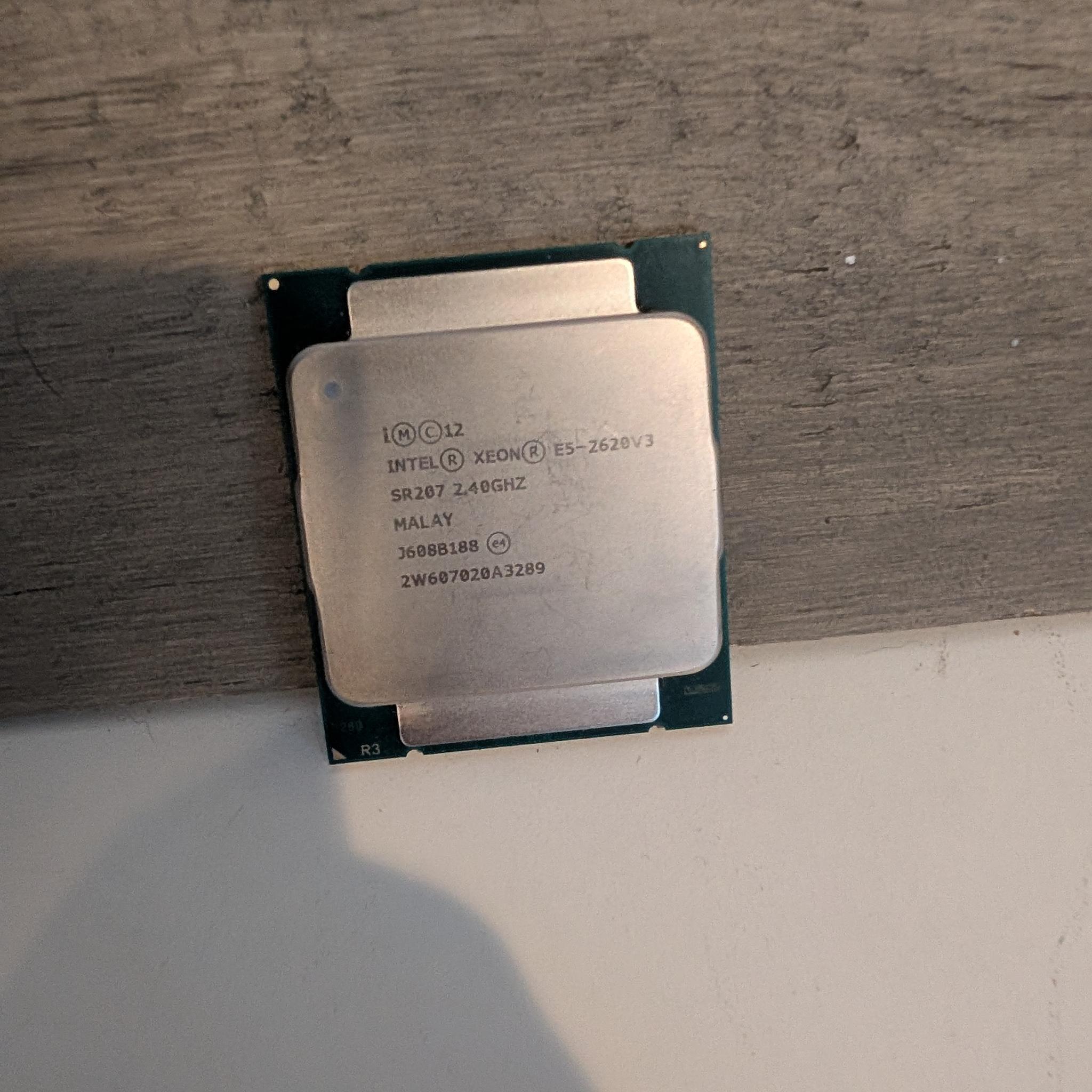 Xeon e5-2620v3 works