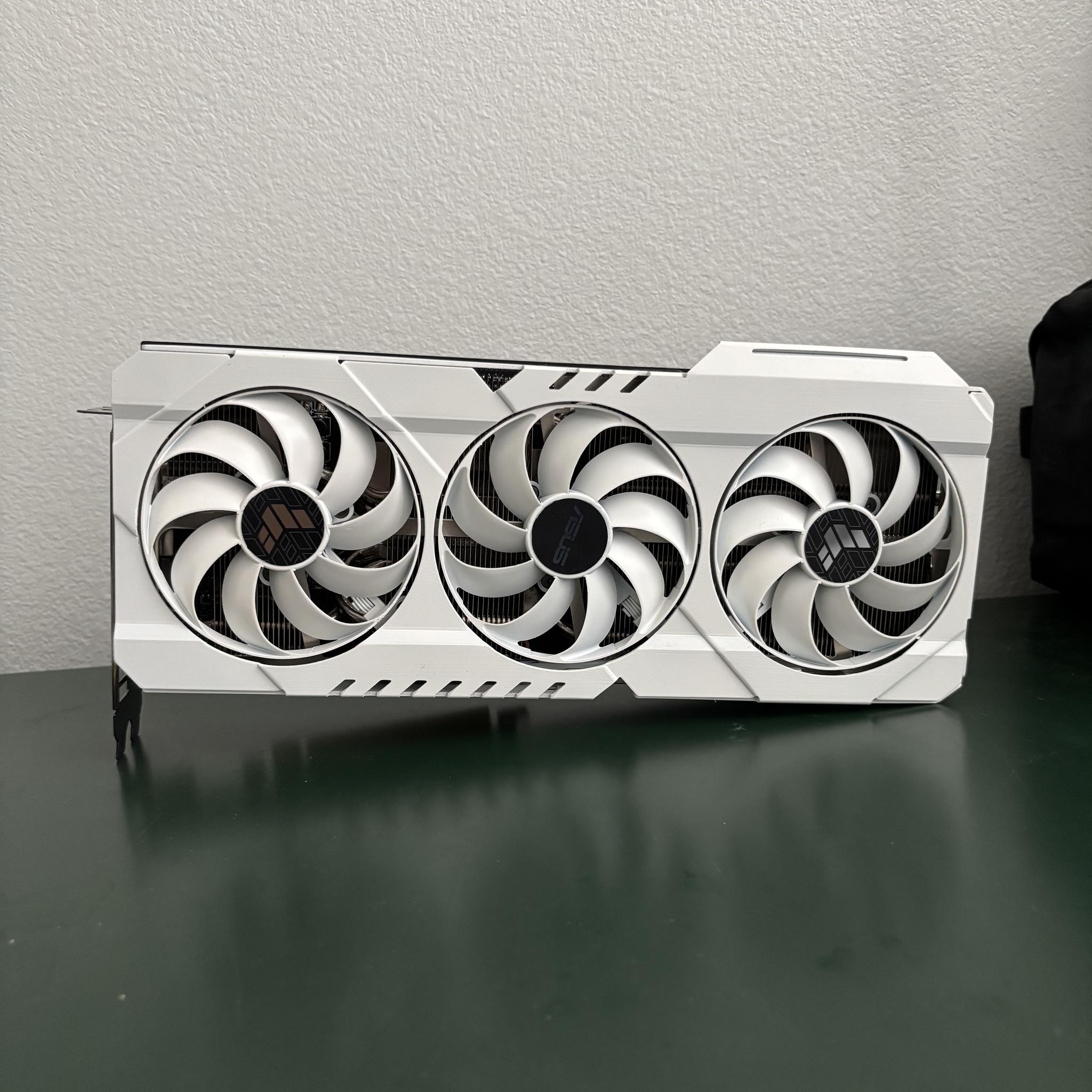 WHITE ASUS TUF GAMING OC GeForce RTX 3060 12GB