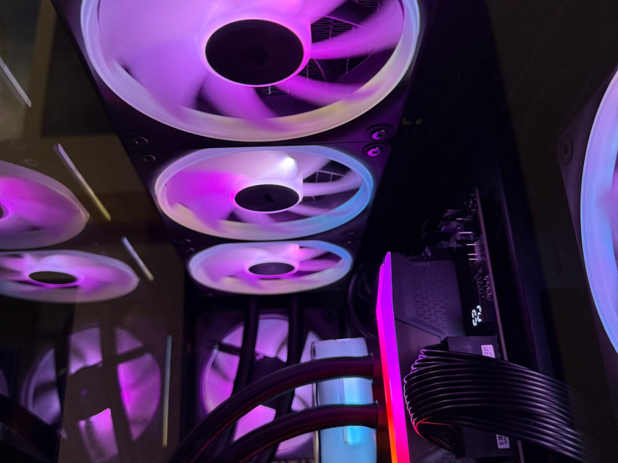 Corsair iCUE LINK LX120 RGB 120mm Fans (3-Pack) | Excellent Condition | Box Included