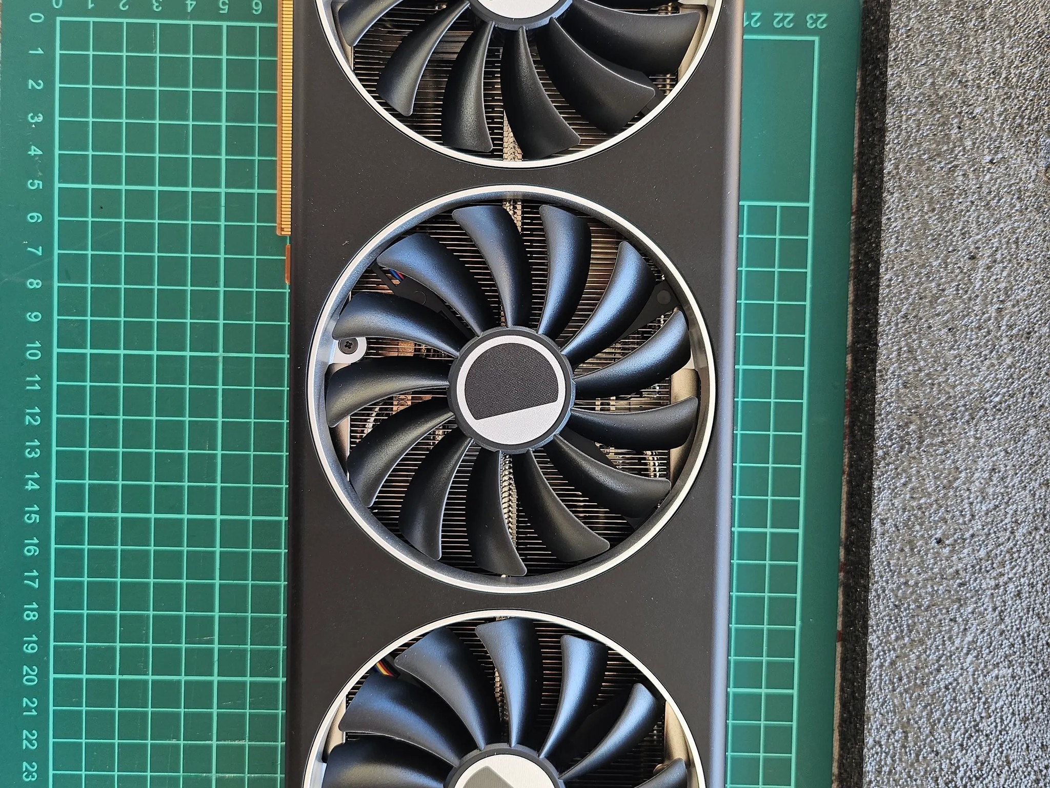*LIKE NEW* XFX Speedster MERC310 Radeon 7900 XT Ultra