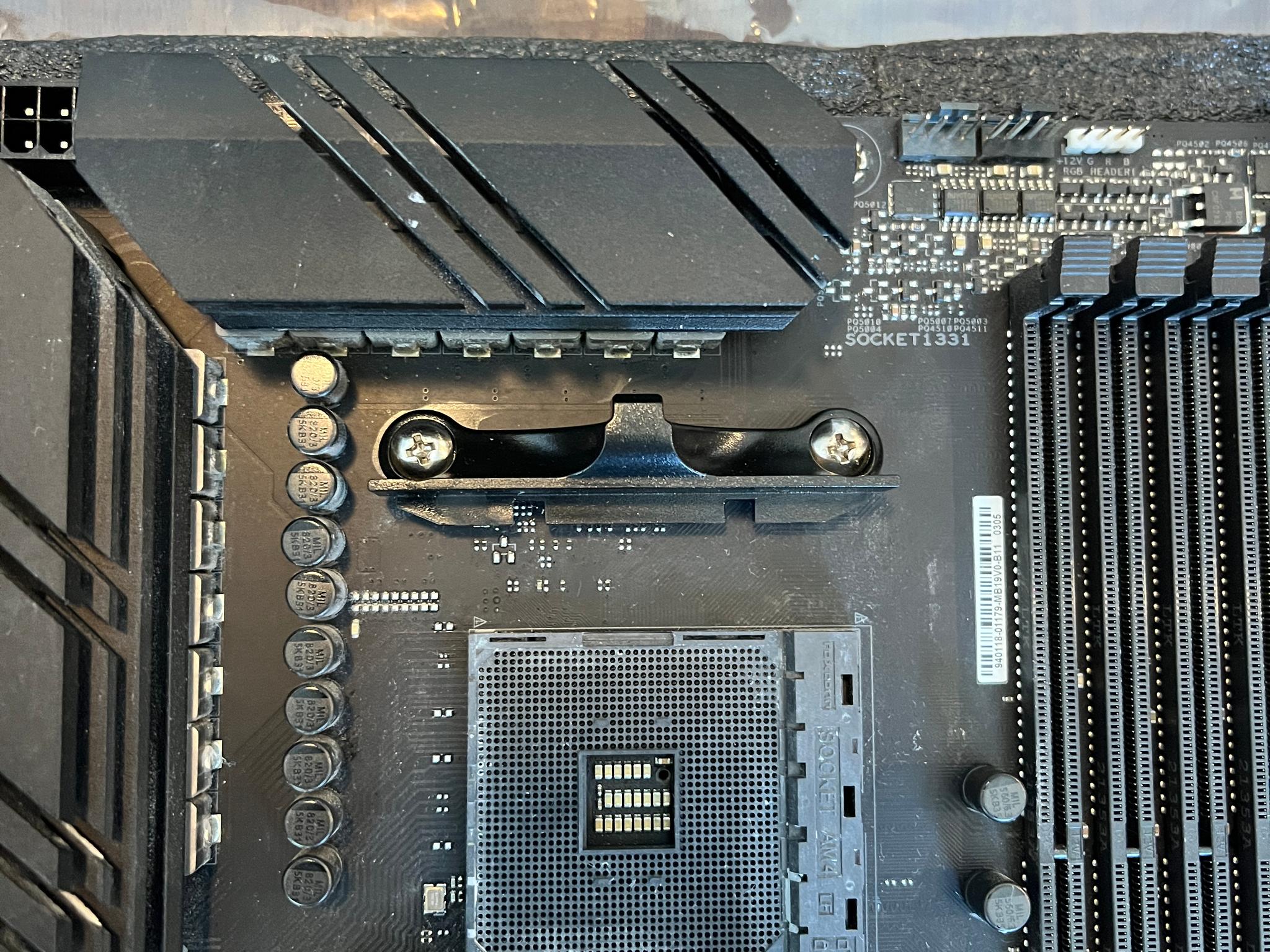 ASUS ROG STRIX B550-F GAMING WIFI II - Image 2