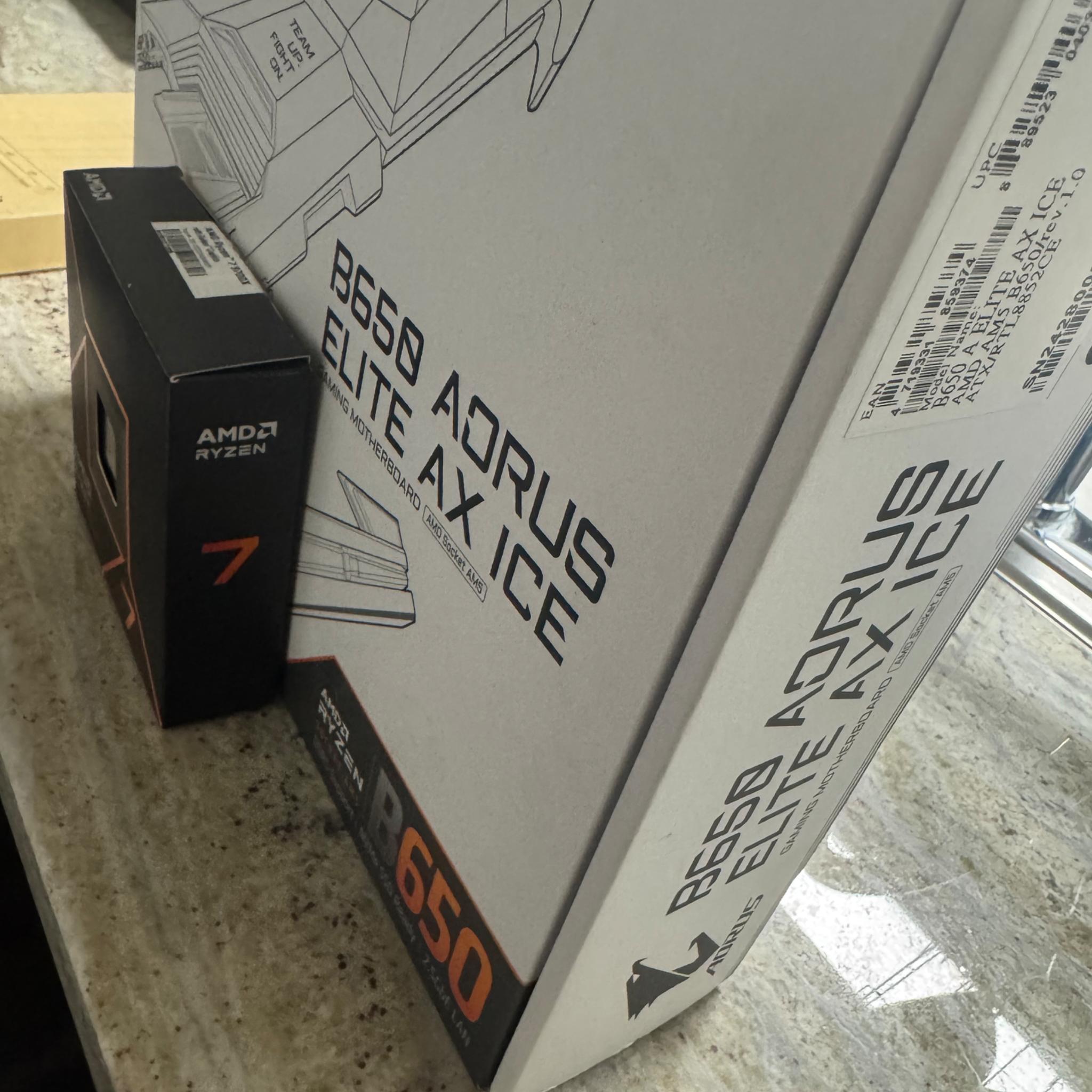 Ryzen 7 9700x and aorus elite axe ice