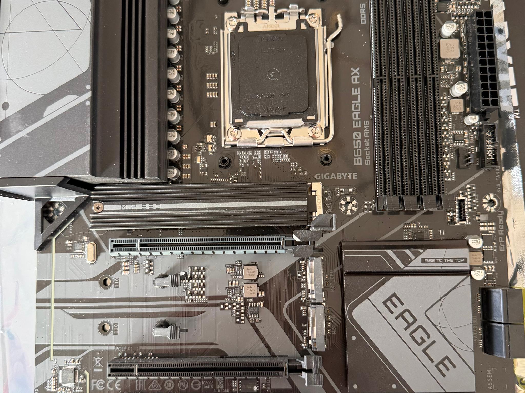 Gigabyte B650 Eagle AX