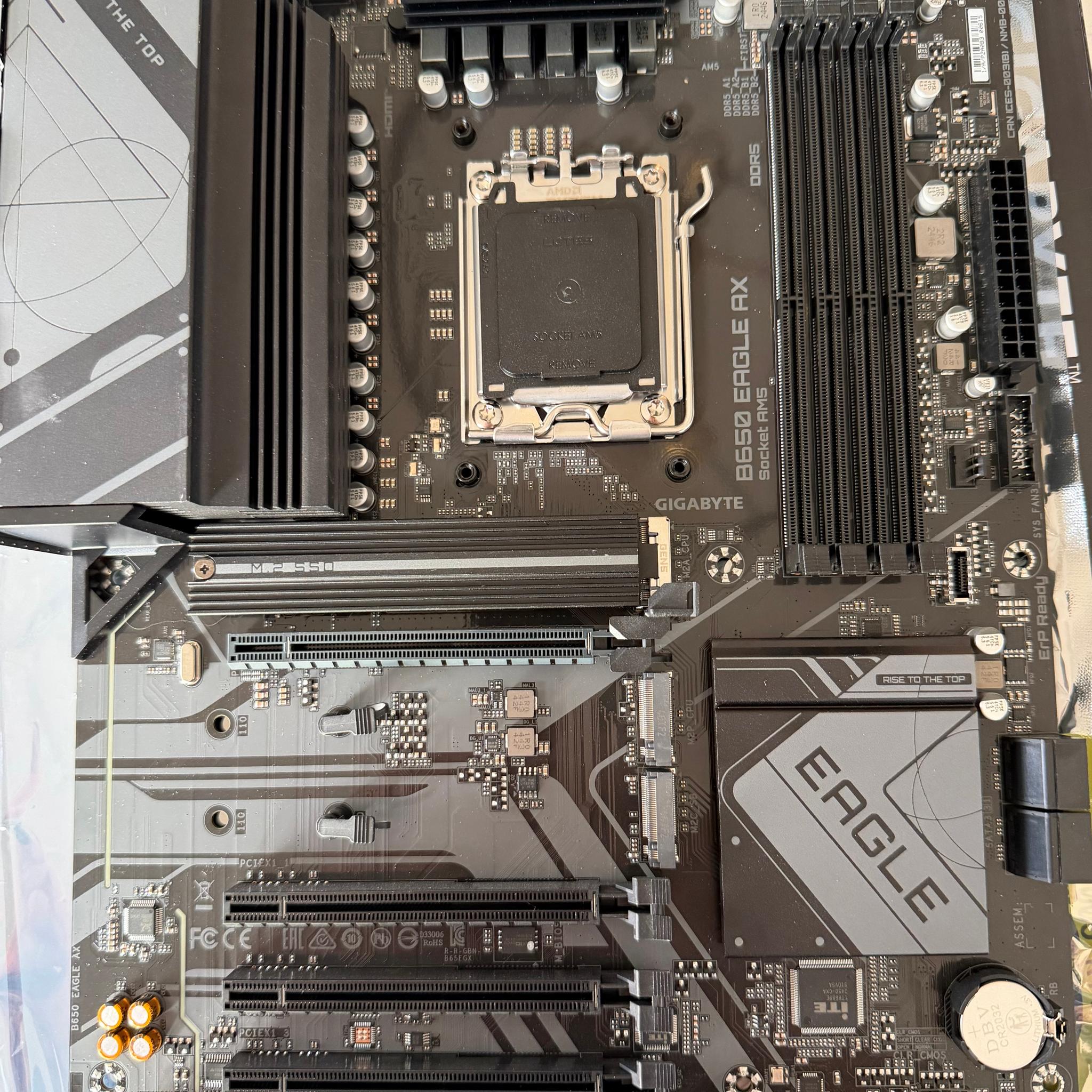Gigabyte B650 Eagle AX