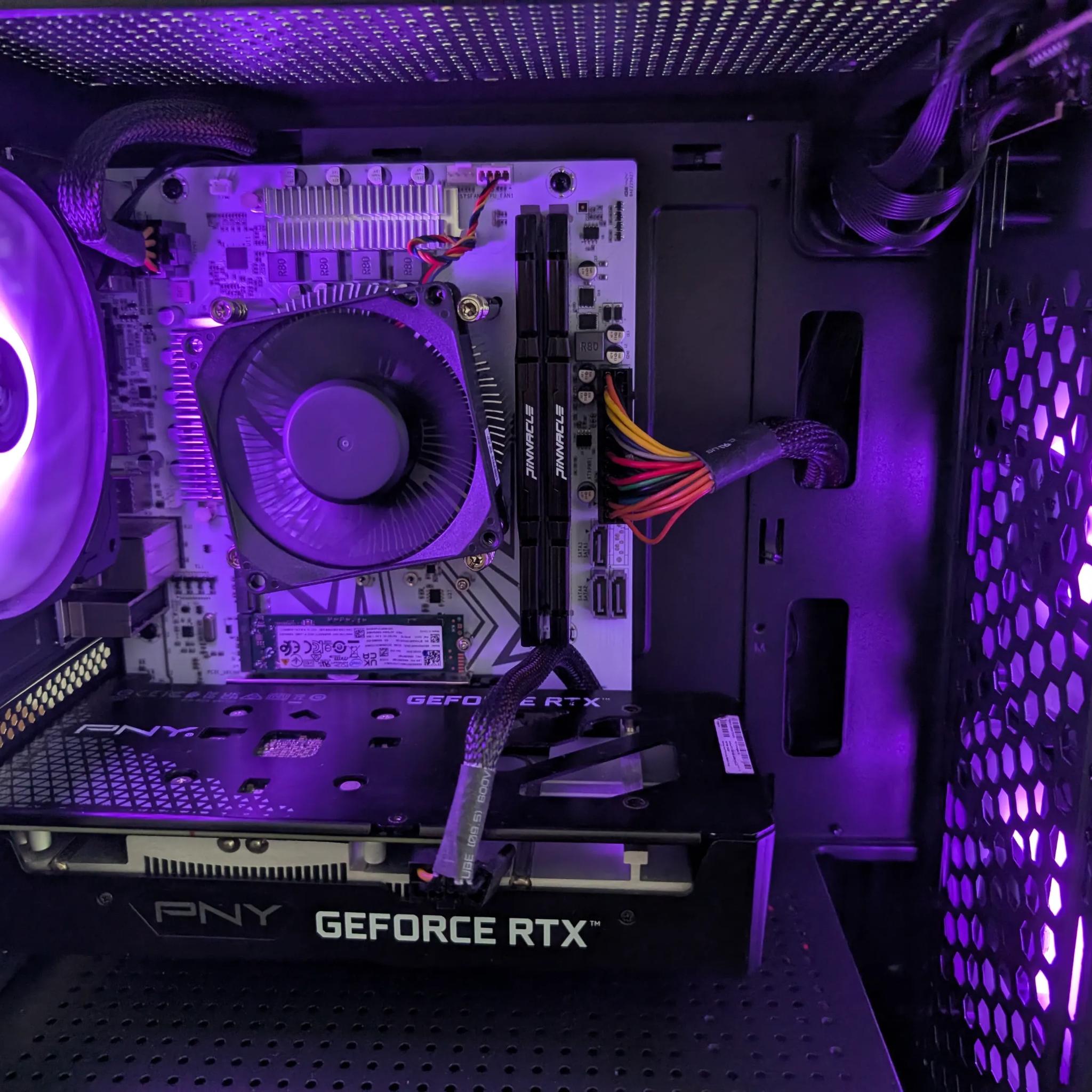 RTX 3050 8GB | i3-12100F | 512GB NVME | 16GB DDR4 | WIN 11 Pro | BT&WIFI