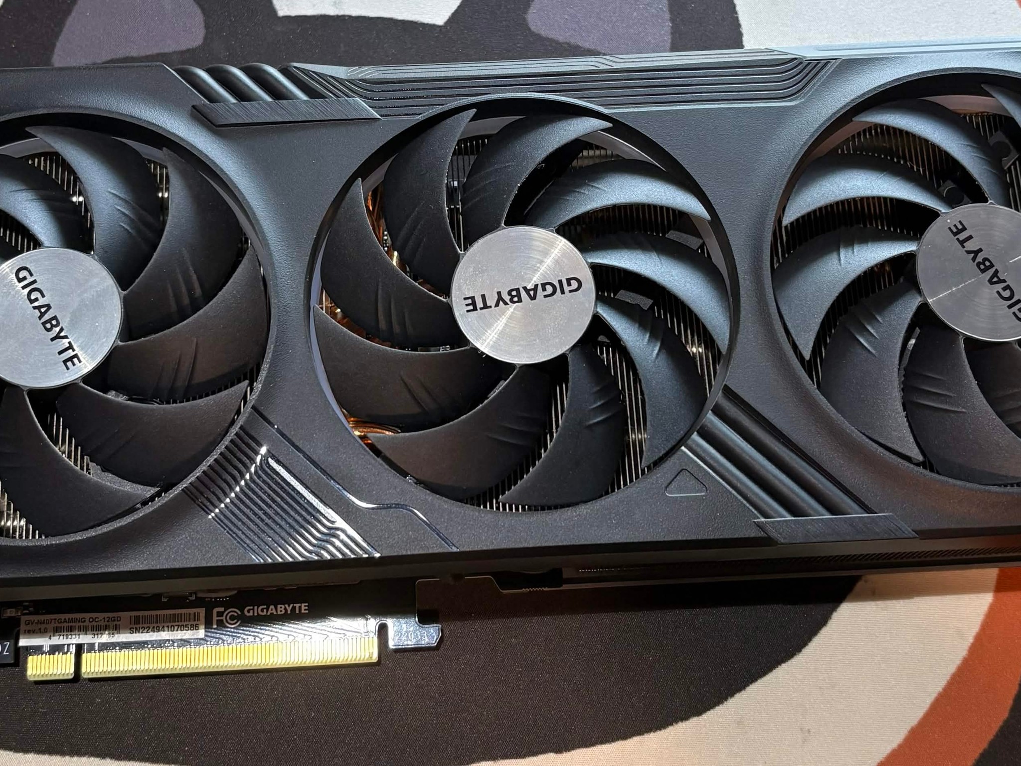 Gigabyte GeForce RTX 4070 Ti GAMING OC 12G