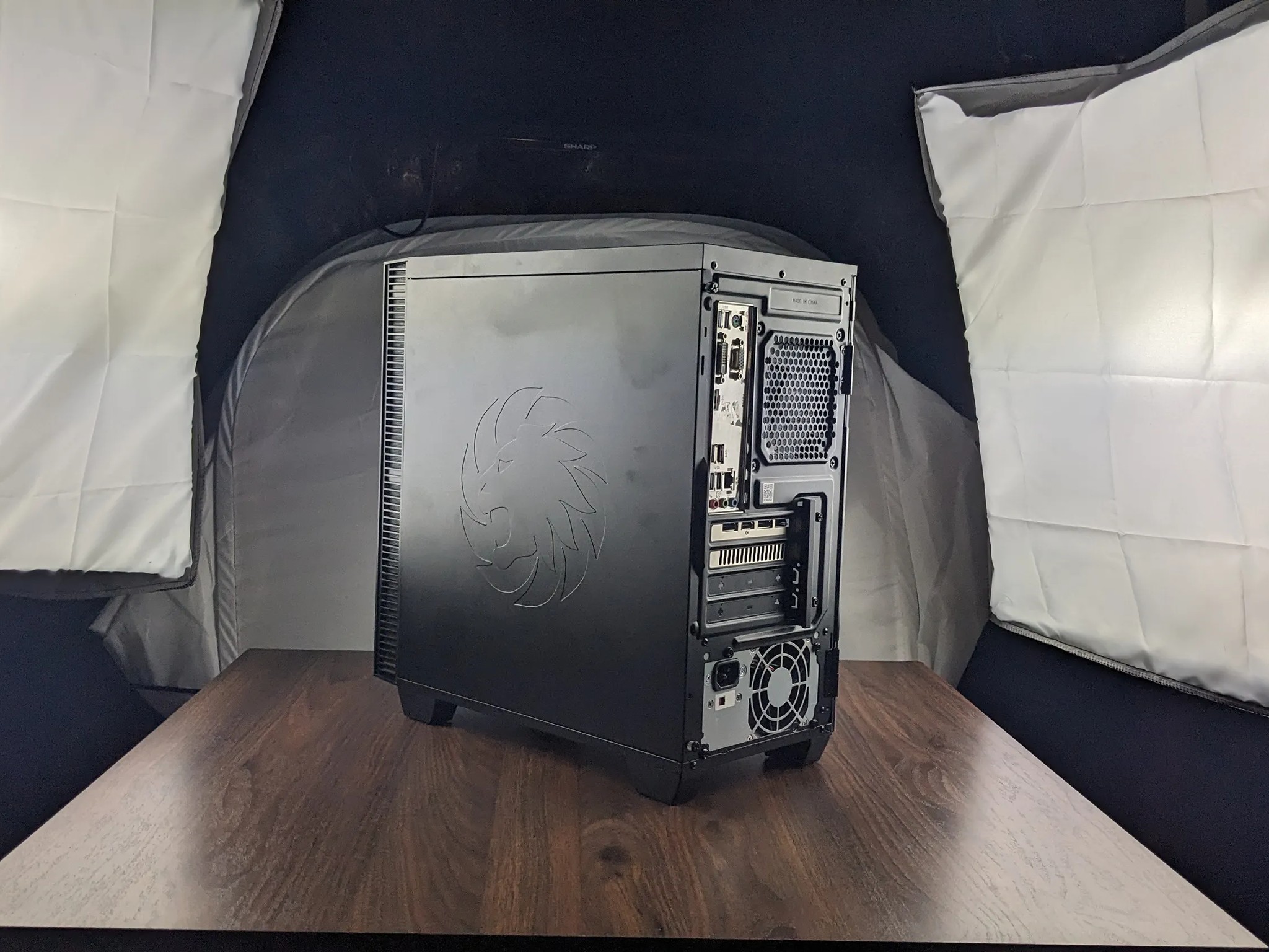 GamerSxin Custom 1440p Gaming PC, i5-6600, 5600XT, 8GB DDR4, 1TB SSD.