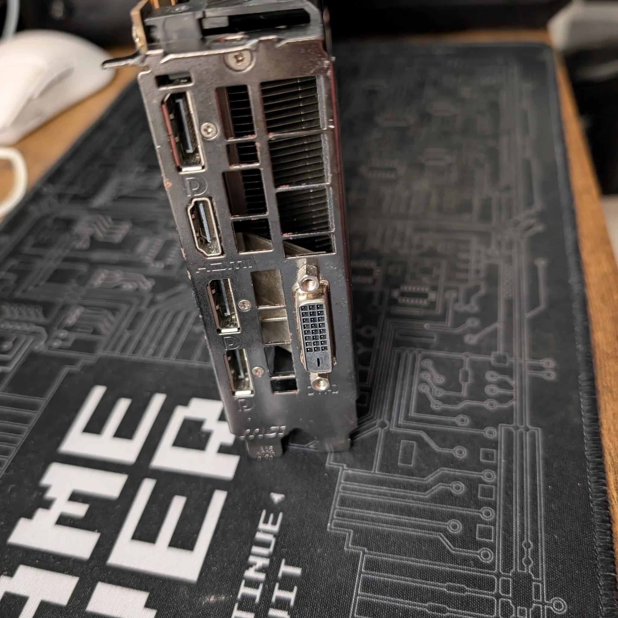 GTX 1070 Ti MSI Aero