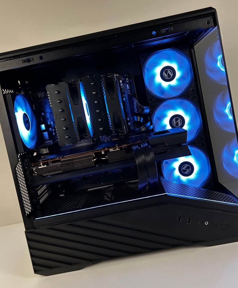 Ryzen 5 7600x, DDR5 32GB 6000Mhz, 2TB NVME, RX 6800 16GB Gaming PC
