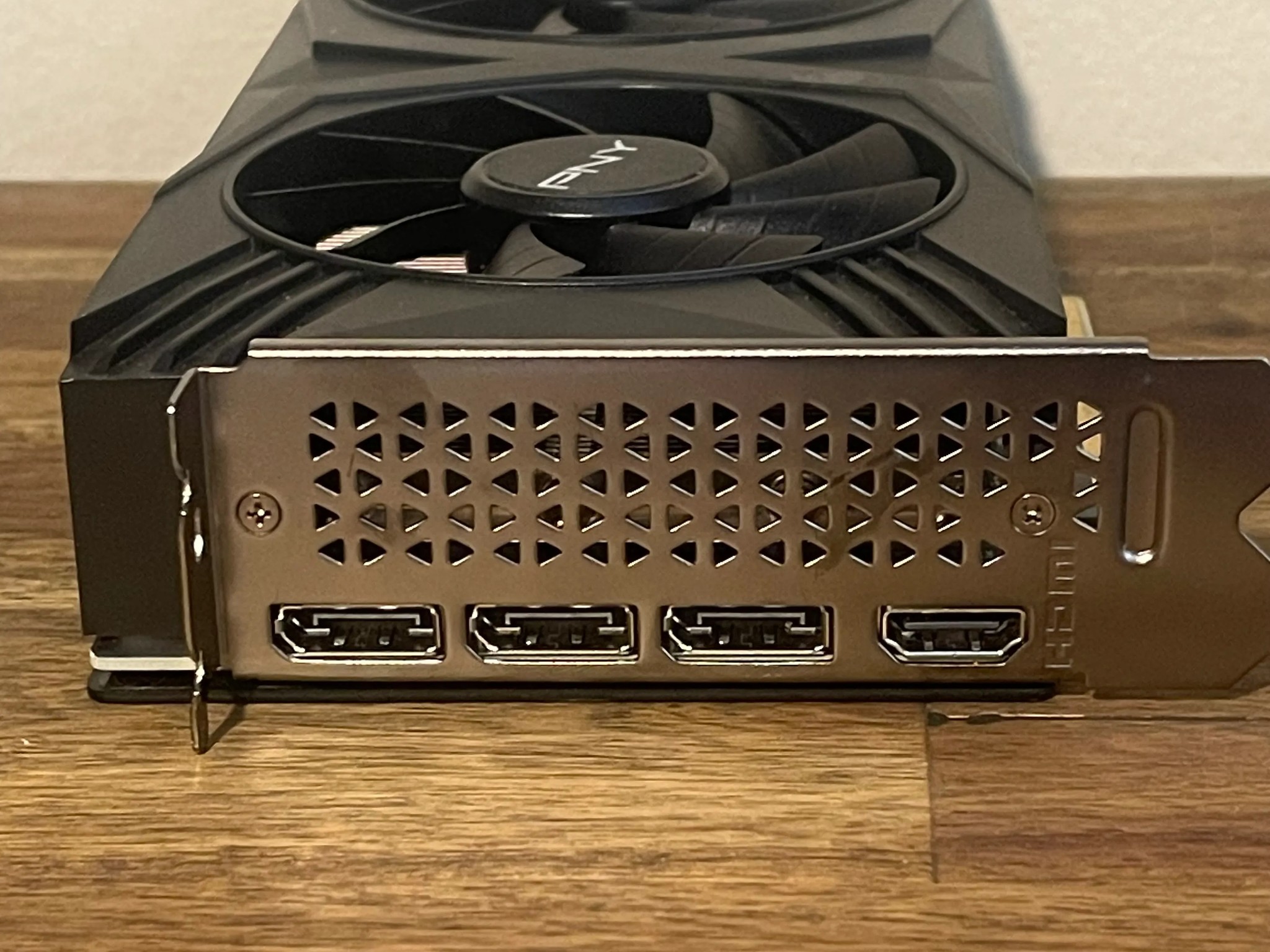 PNY GeForce RTX™ 4070 12GB VERTO™ Dual Fan