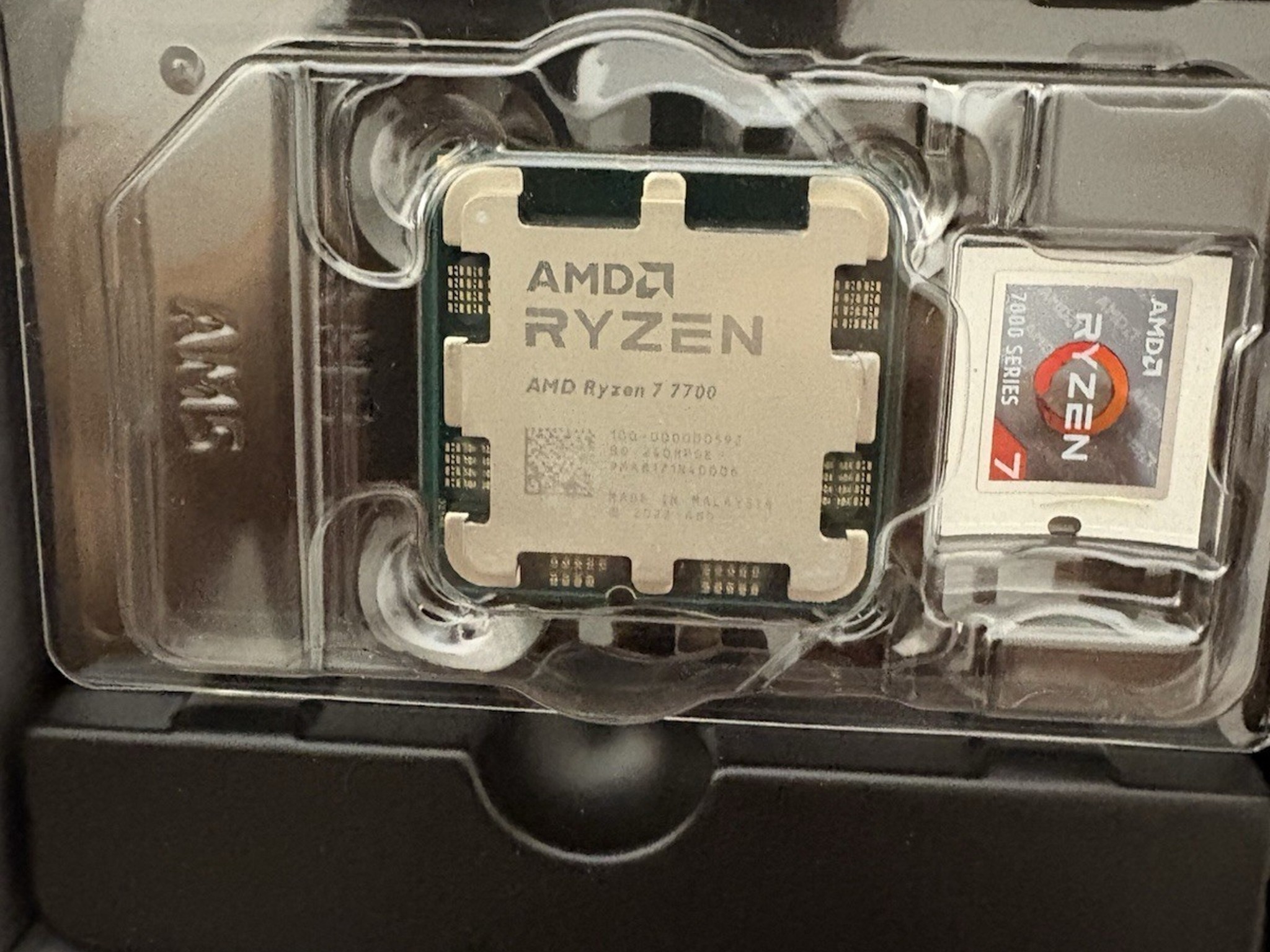 AMD Ryzen 7 7700