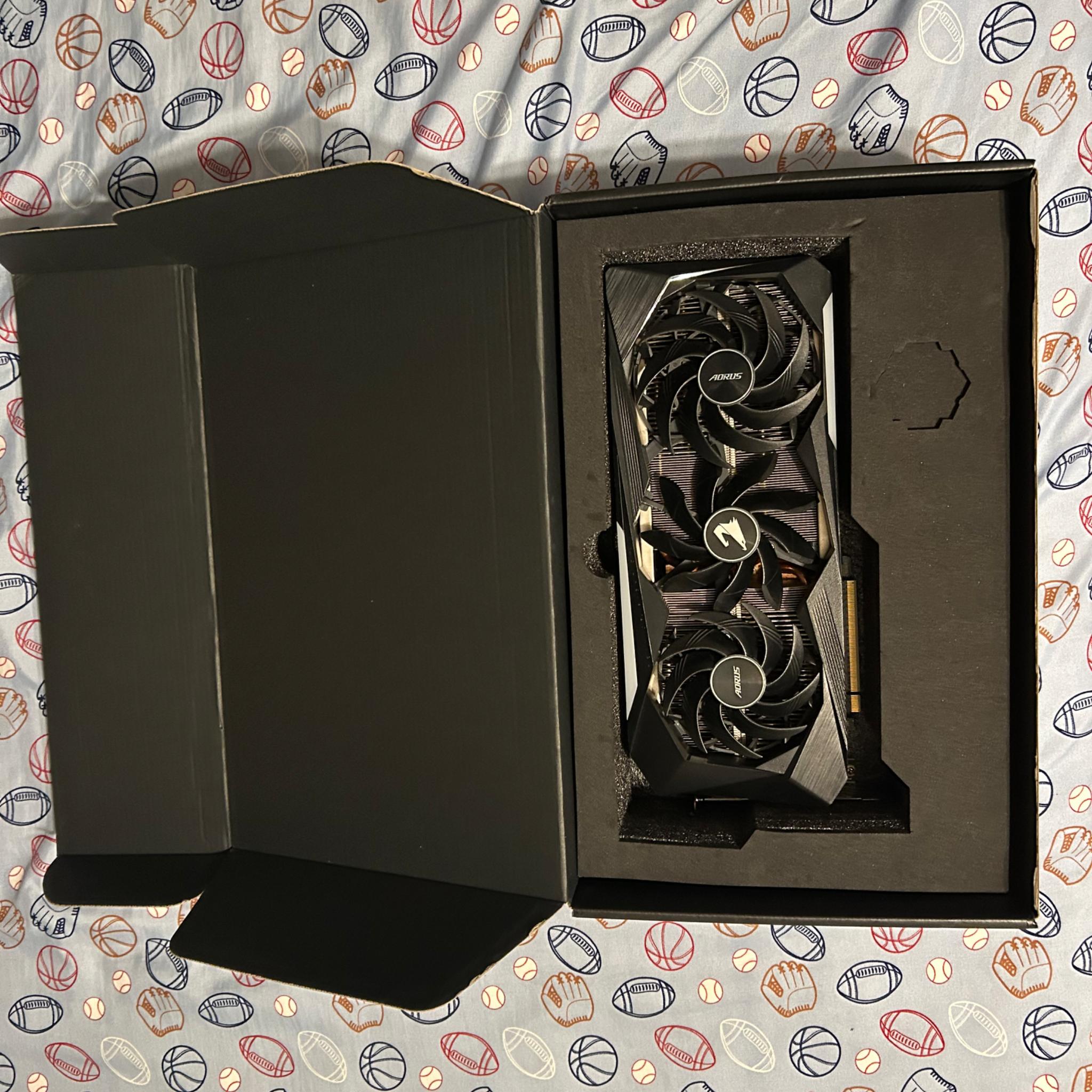Auros 3070 TI 8GB LCD Screen
