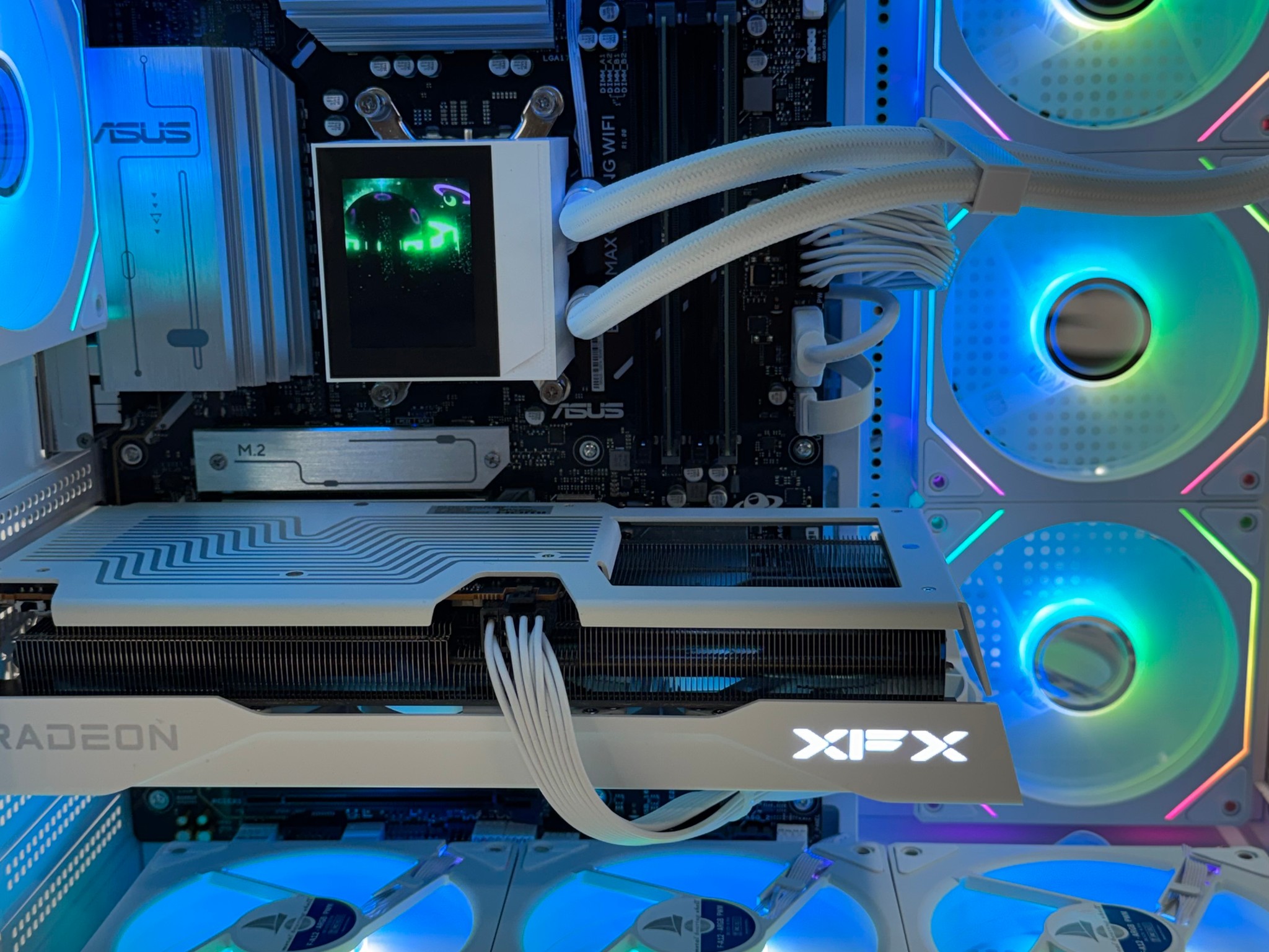 'ALL NEW PARTS' AM5 X3D PC with RX 9060 XT 16GB