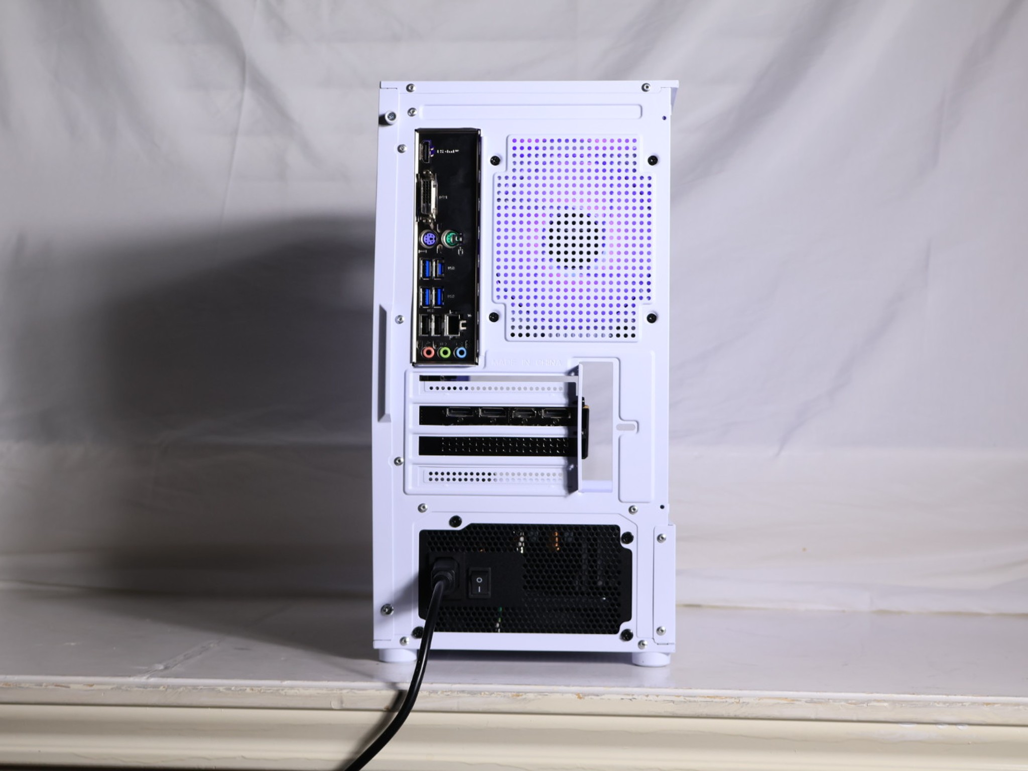 🧊⚪Ice Panda|Rtx 4060 Ryzen 5 5500⚪🧊