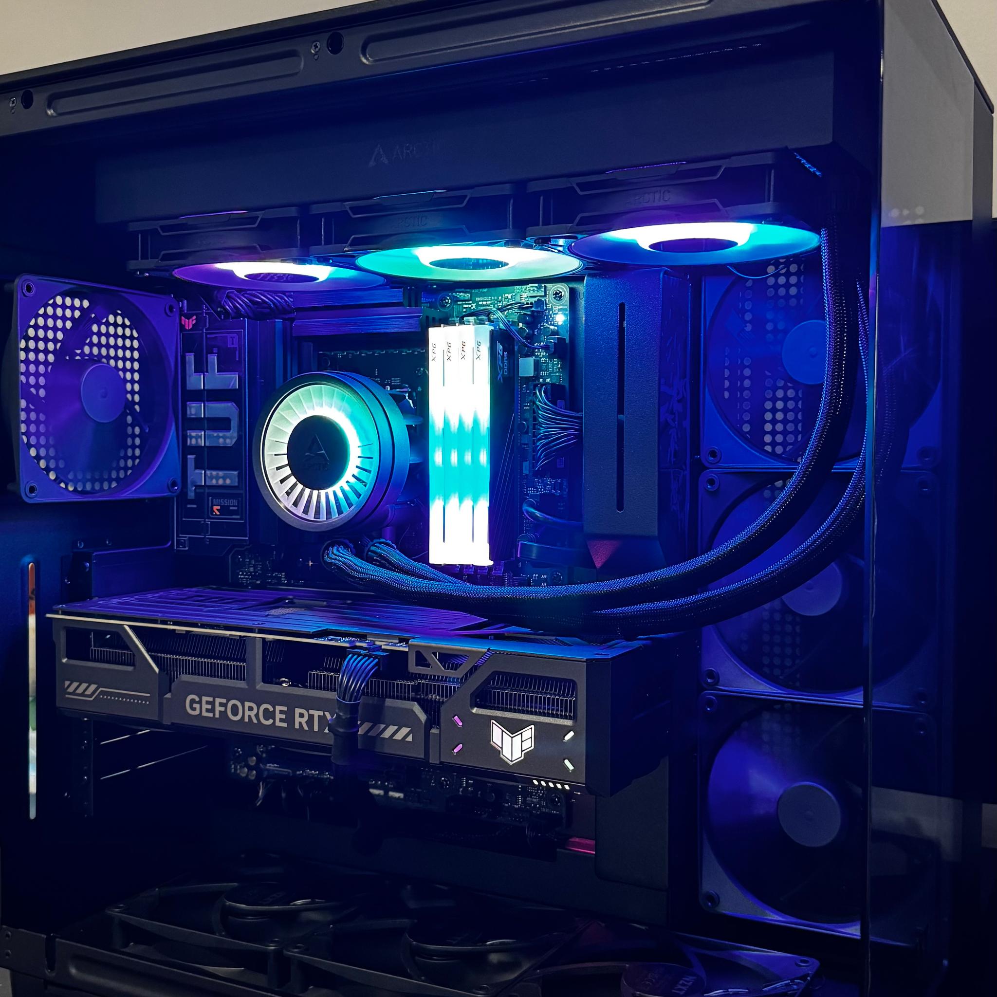 H9 FLOW/Ryzen 9800x3D/ASUS TUF GAMING 5070 OC/64GB DDR5/4tb NVME/(Free gaming monitor with purchase)