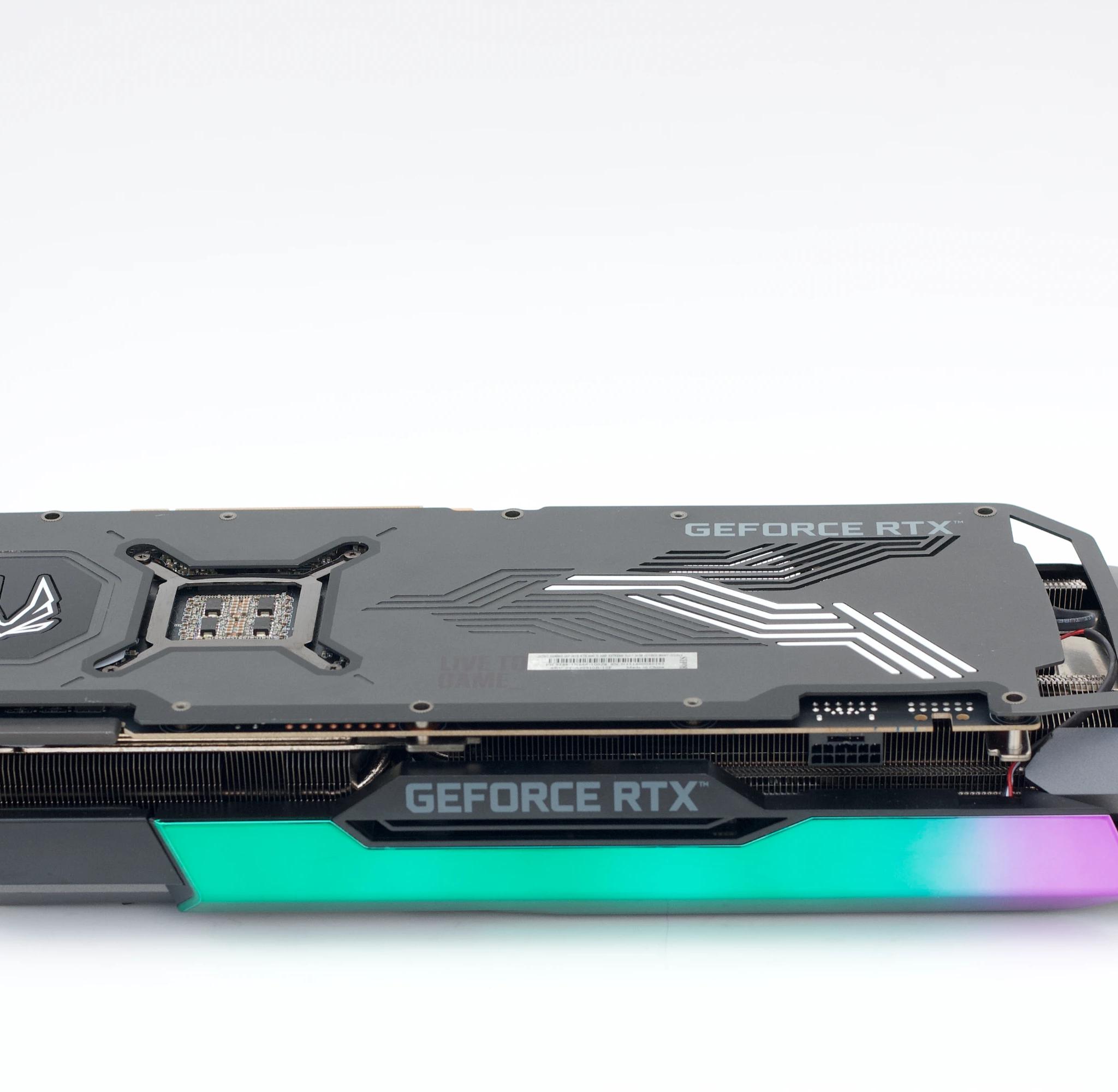 ZOTAC Gaming RTX 3090 Ti AMP Extreme Holo 24GB GDDR6X — Excellent