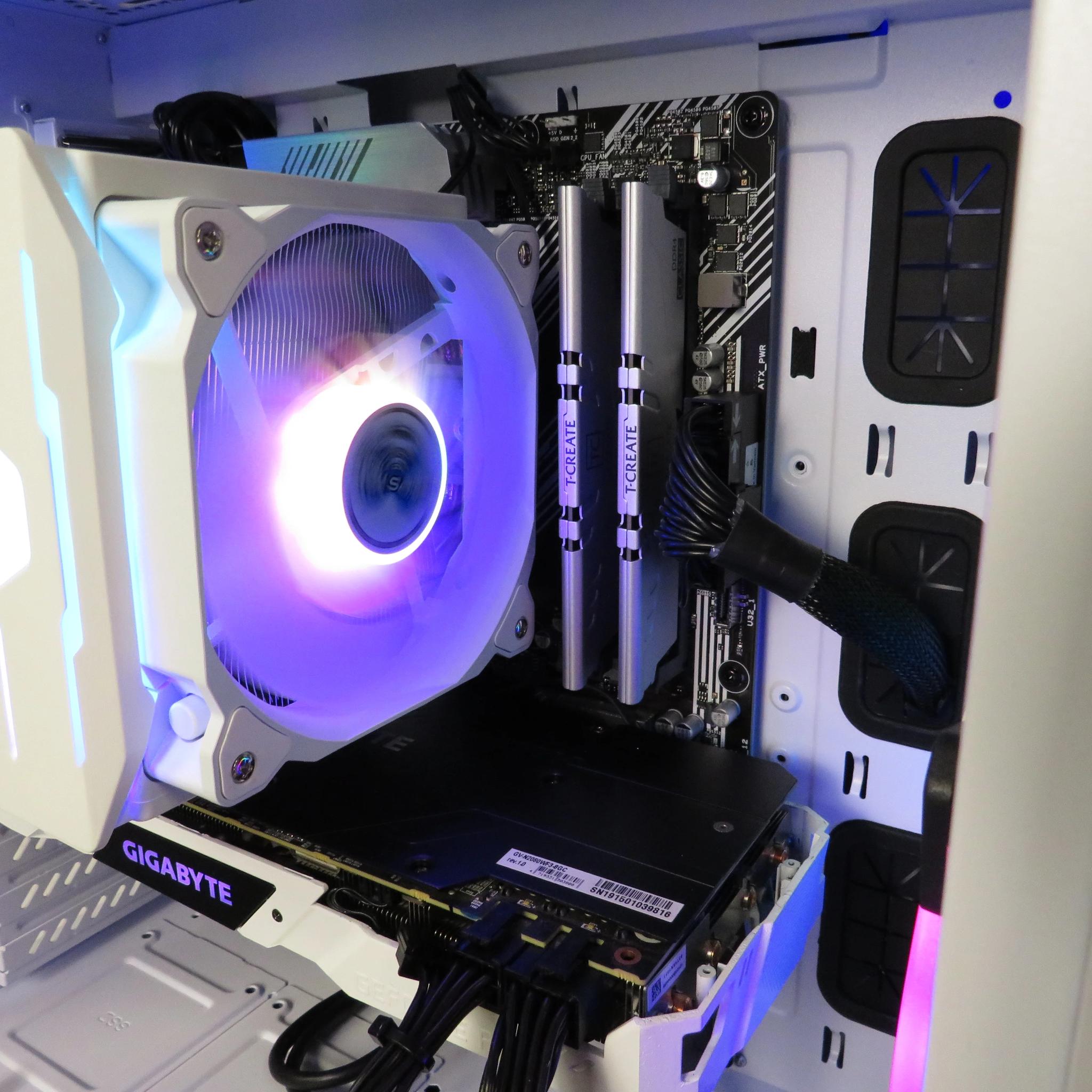 Black and White Beauty! RTX 2080 + Ryzen 5 2600X + 16 GB DDR4 + 1 TB NVME