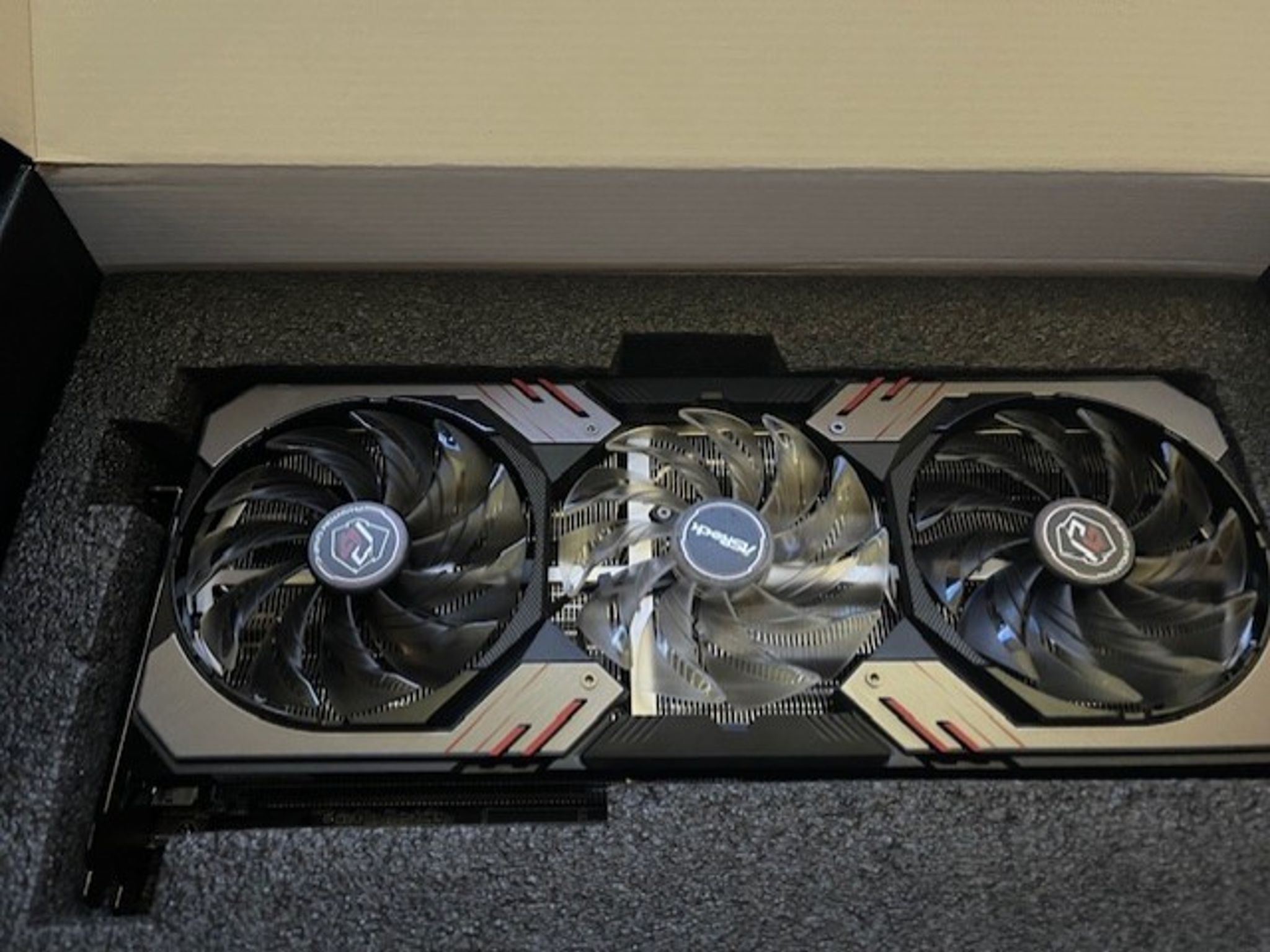 ASRock Phantom Gaming Radeon RX 6900 XT 16GB