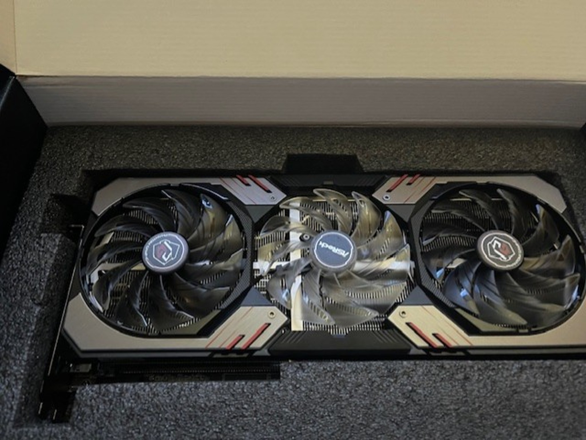 ASRock Phantom Gaming Radeon RX 6900 XT 16GB
