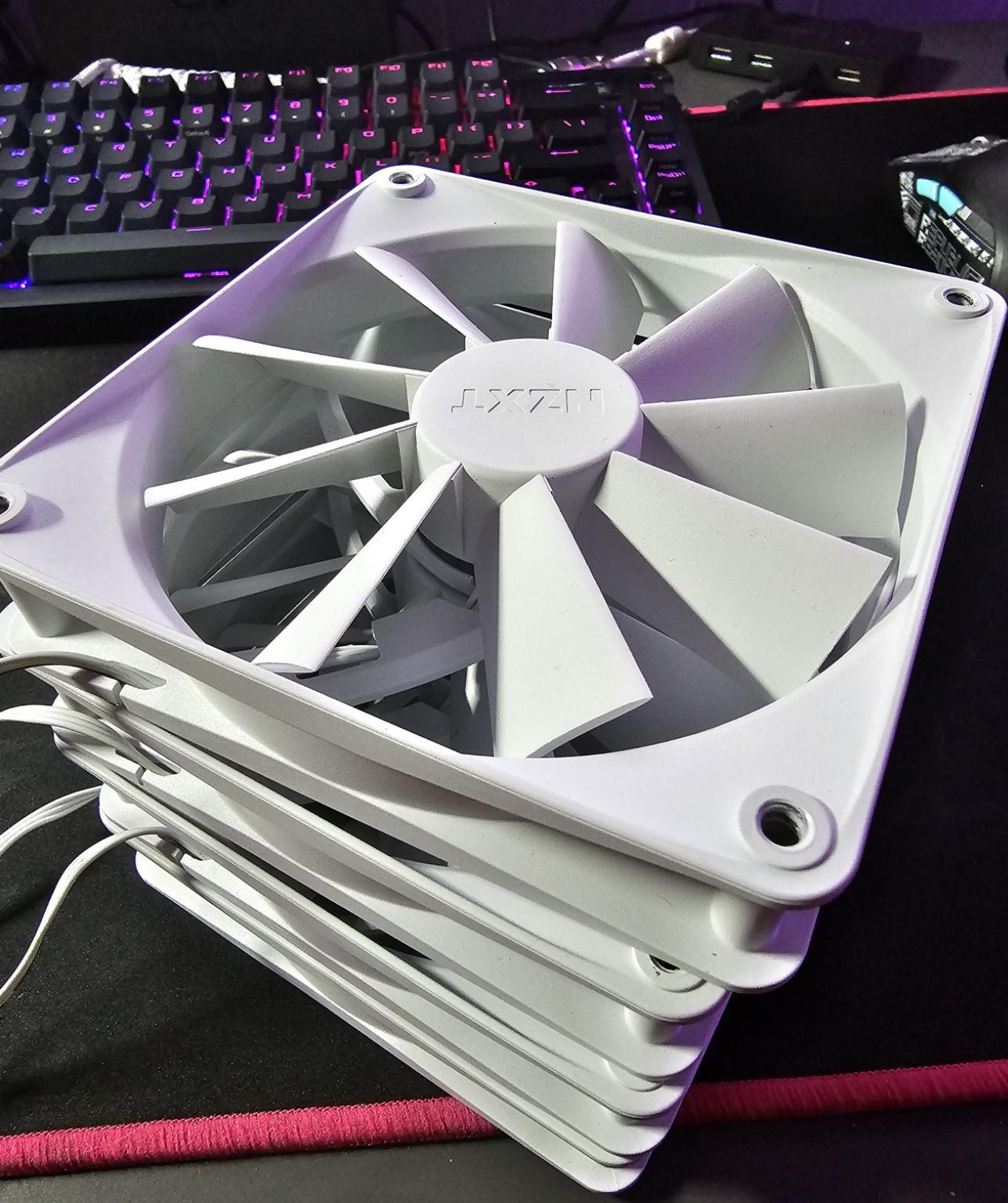NZXT F120Q 120mm Quiet Airflow White Fan, Set of 4