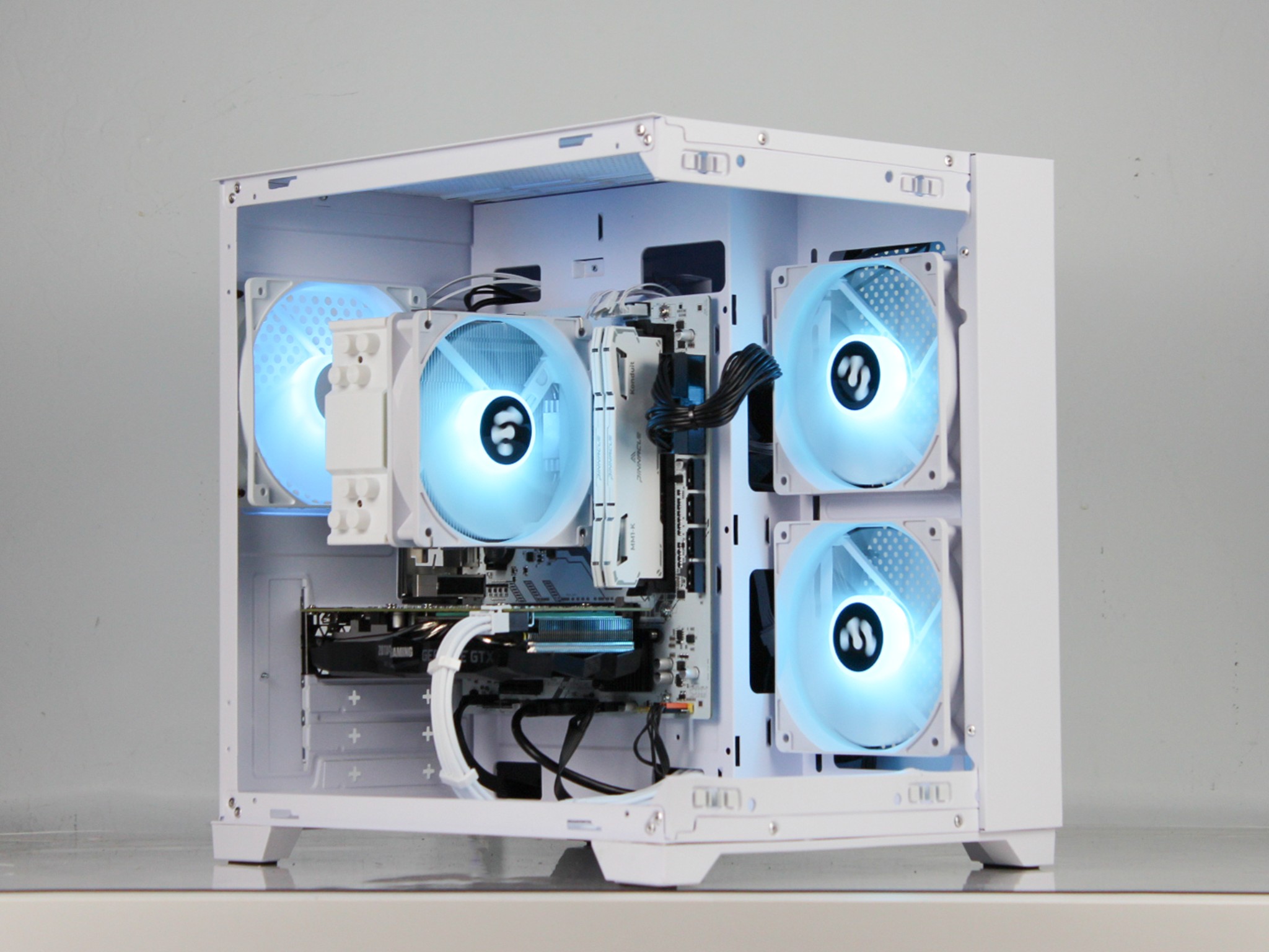 🧊White Gaming PC | GTX 1660 Super | Ryzen 5 2600 | 500GB SSD | 16GB RAM | 🧊