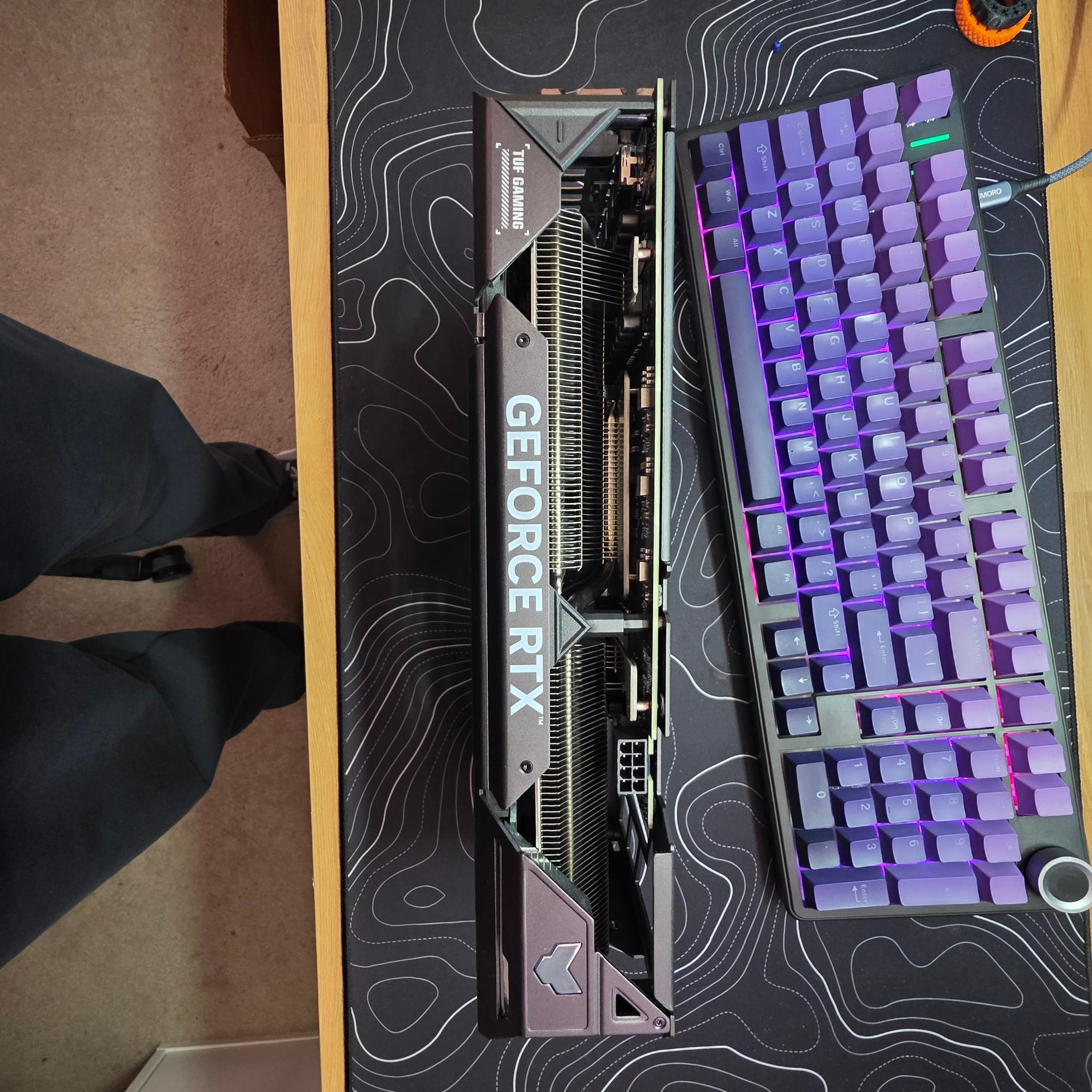 ASUS TUF GAMING GeForce RTX 4070 OC Edition