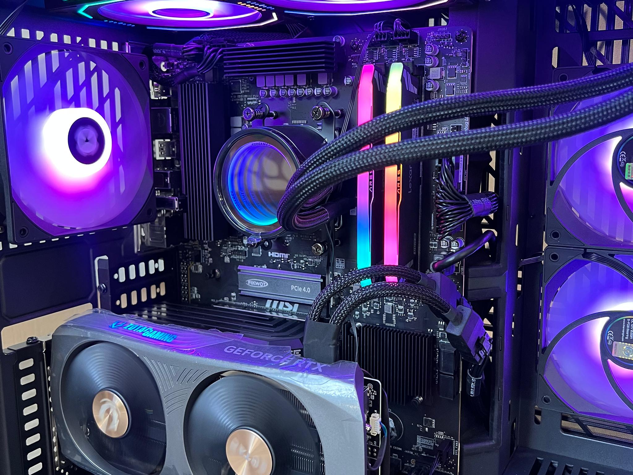 ⬛️Black HYTE⬛️ rtx 3080, ryzen 5 7600x, 32GB 6400mhz