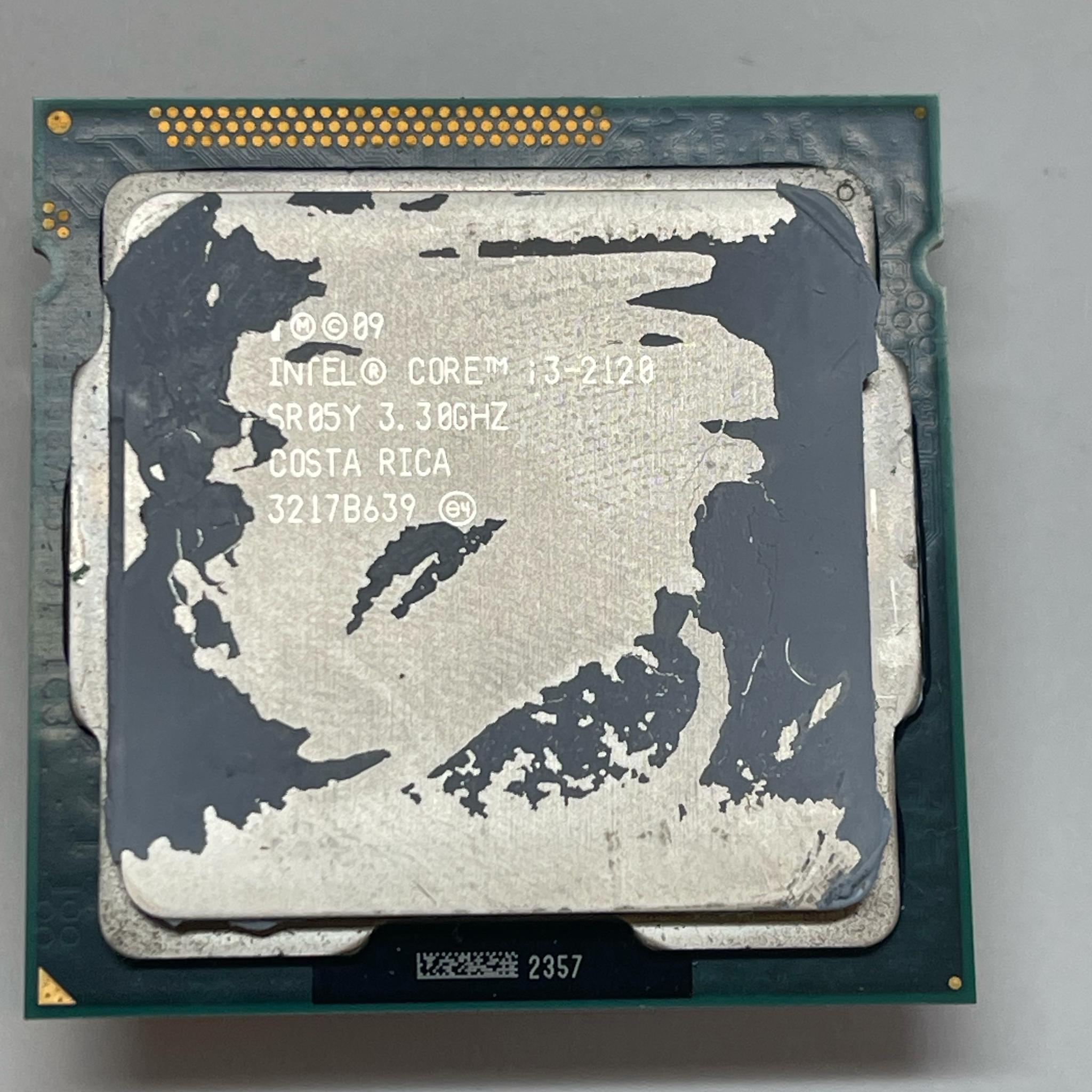 Bundle of 5 Intel CPUs