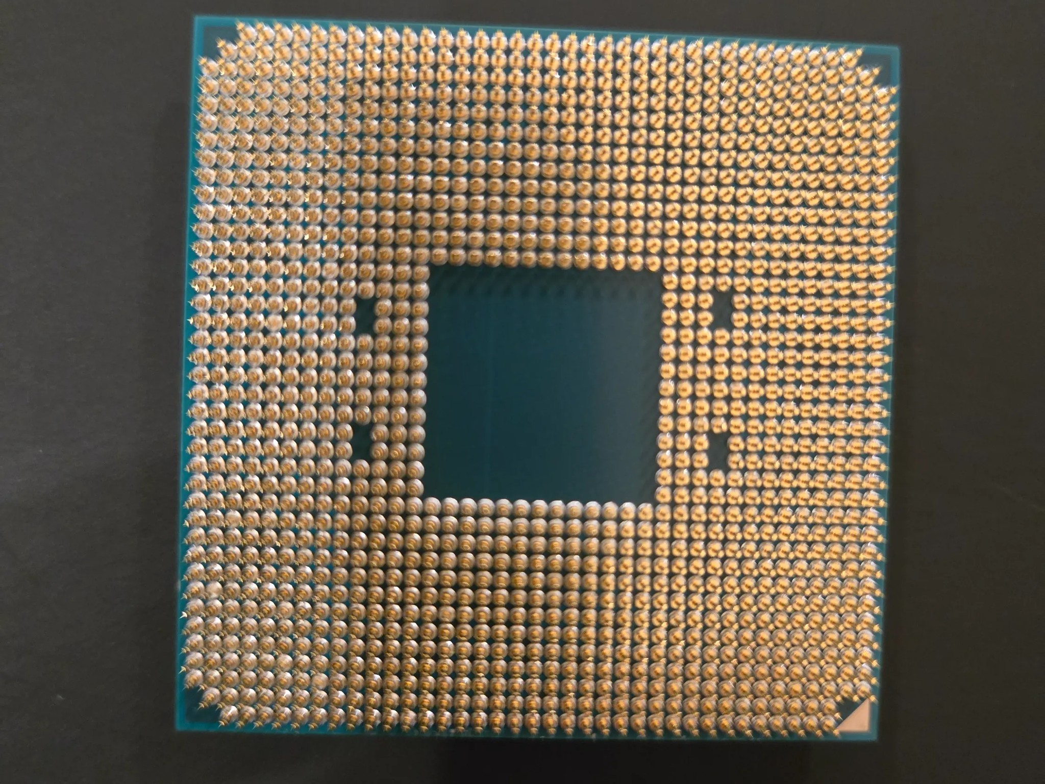 AMD Ryzen 7 3700X 8-Core, 16-Thread Unlocked Desktop Processor (AM4 Socket)