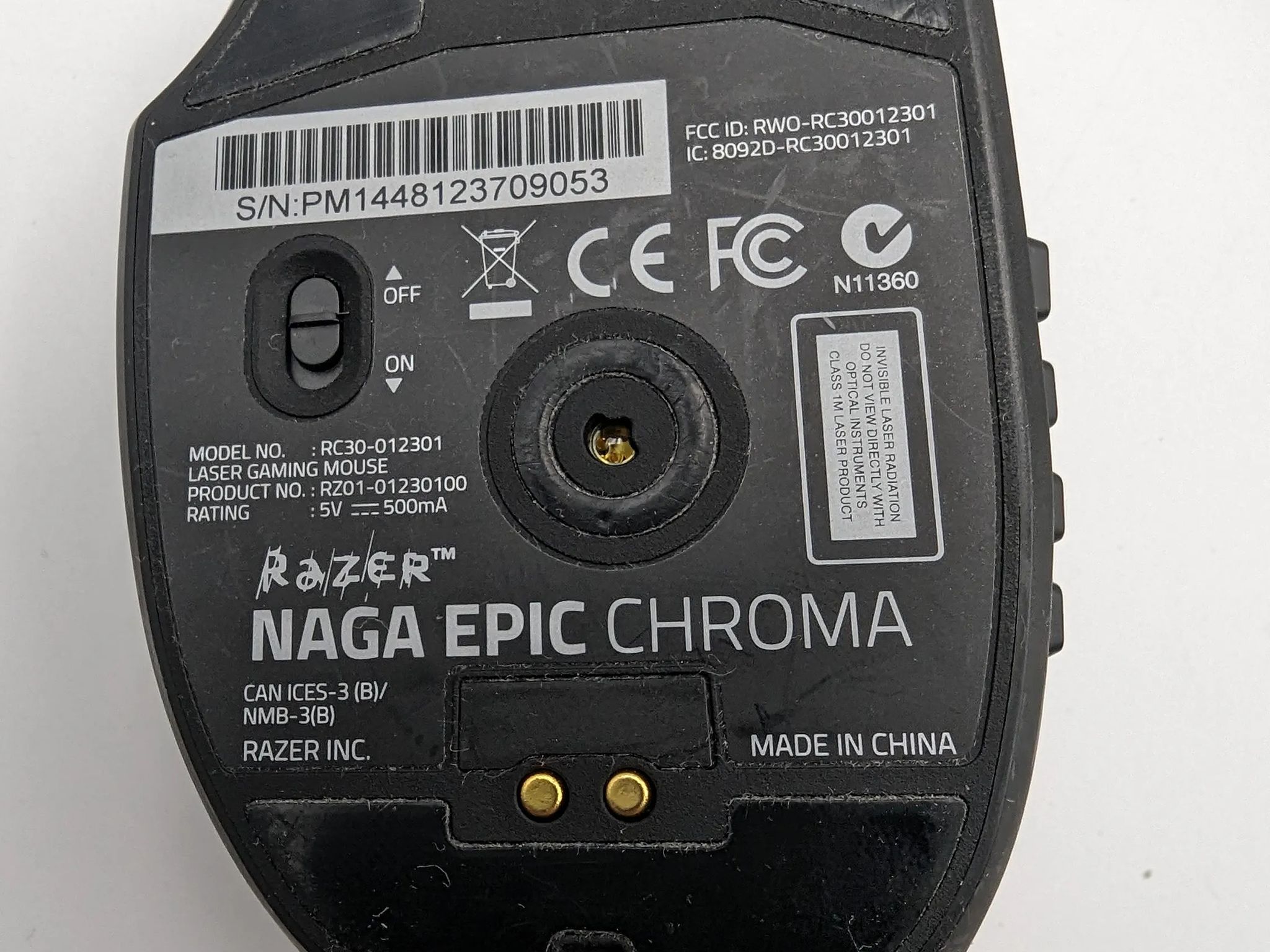 Razer Naga Epic Chroma gaming/ mmo mouse