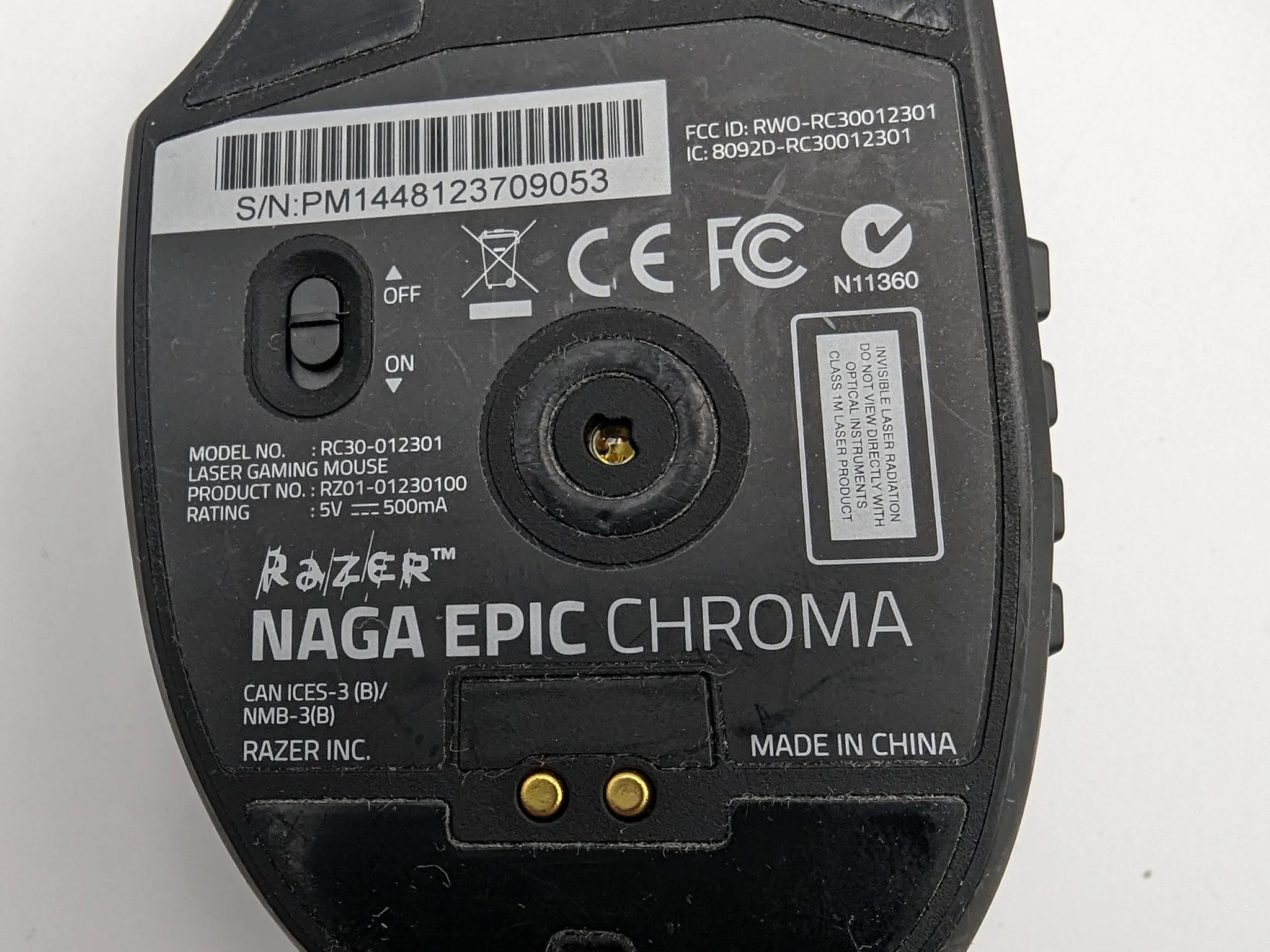 Razer Naga Epic Chroma gaming/ mmo mouse