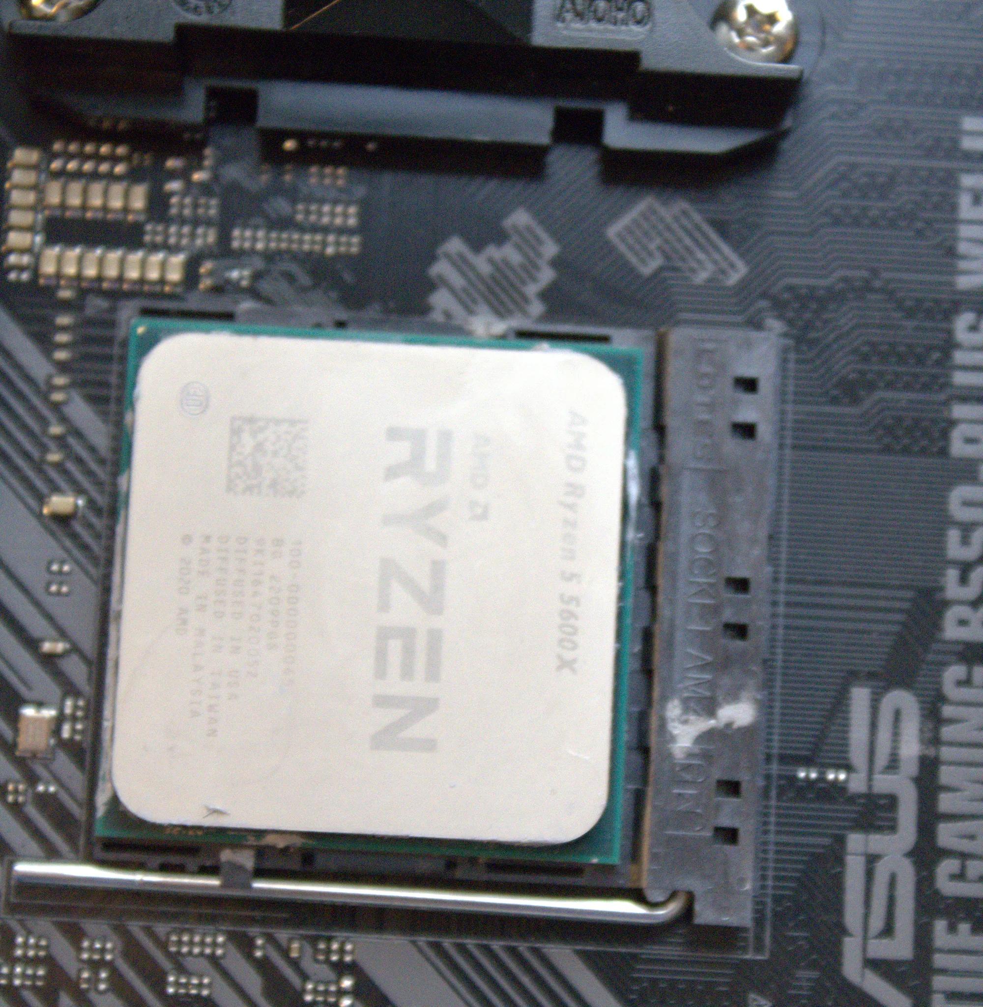 R5 5600x - b550 WIFI - 3200m/t 32gb - Basic Cooler Set