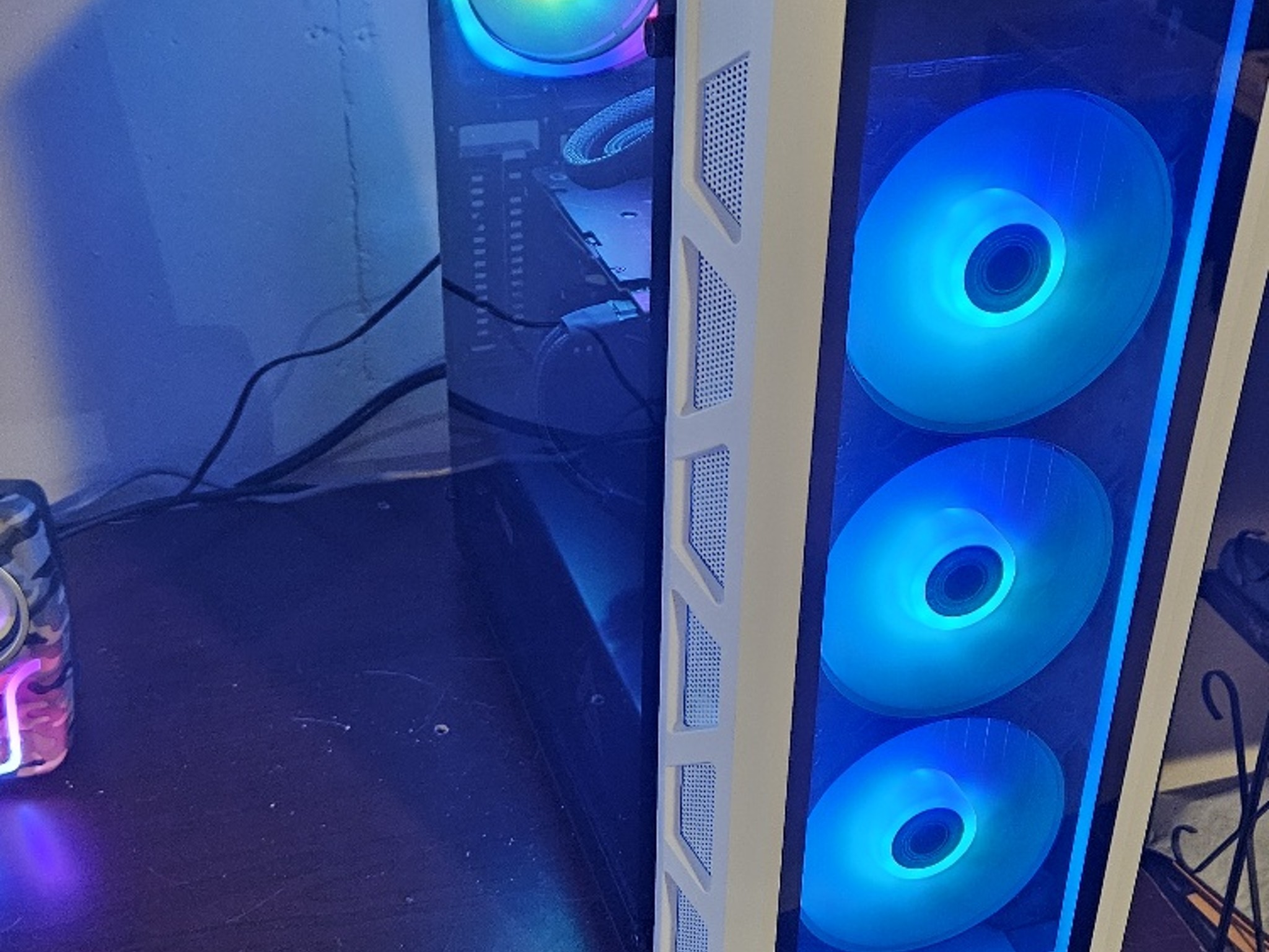 ON SALE!!! Ryzen 7 5800X with RTX 4070 Super and 64GB ram!!!