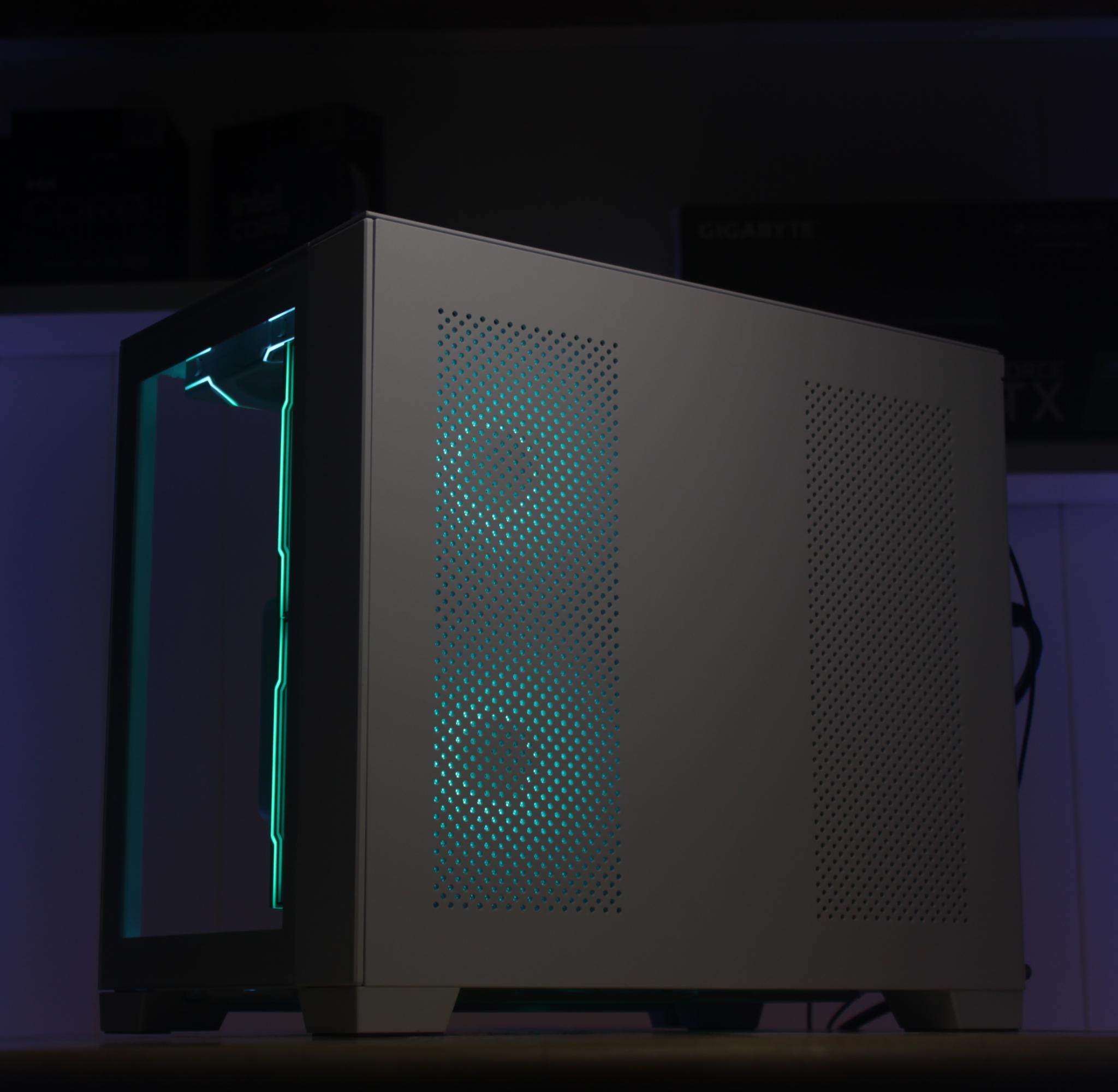 Northern Aurora | RTX 5070 Ti | Ryzen 7 9800X3D
